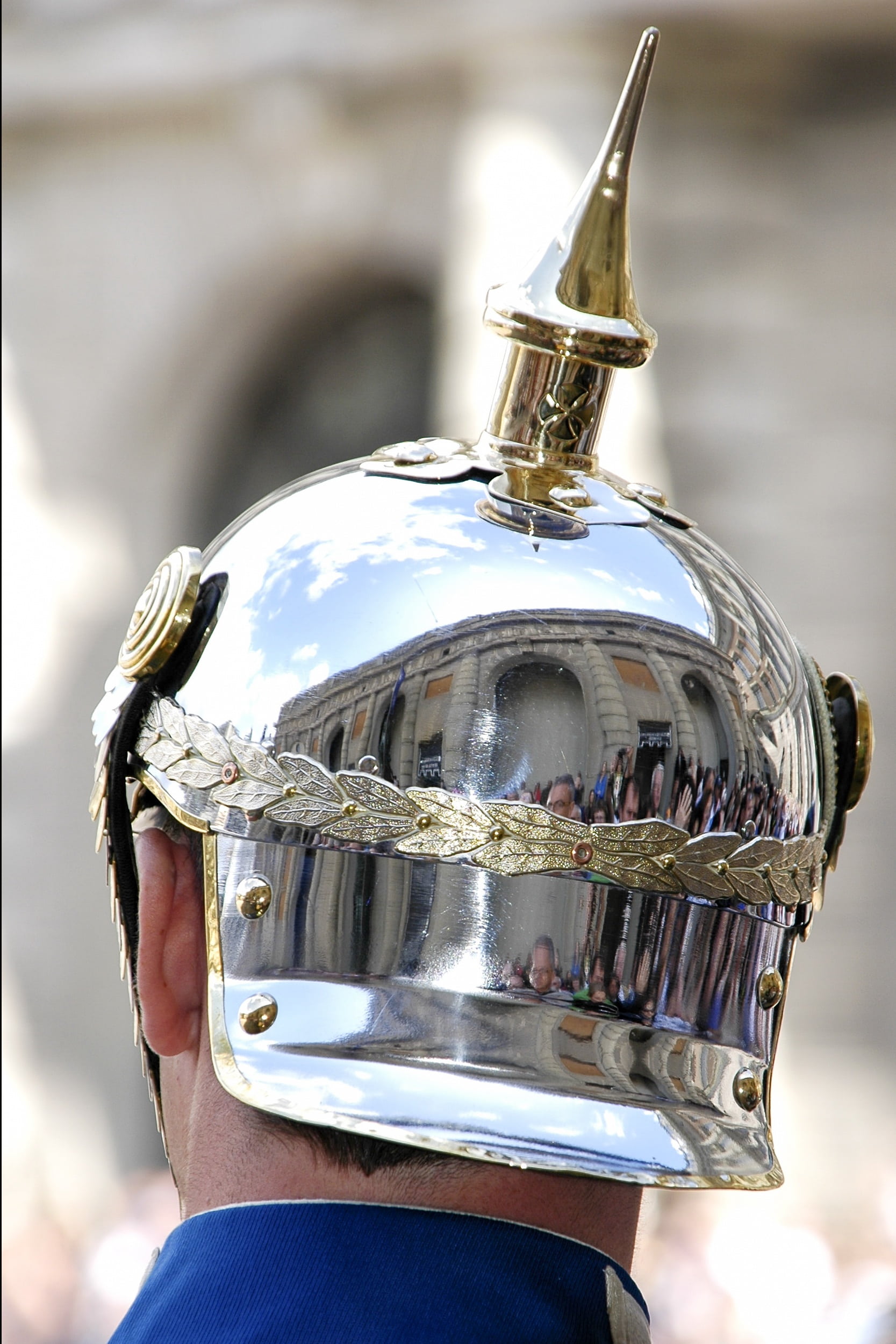 sword, reflection, gold colored, outdoors, knight - Person, silver colored, day, sky, obscured face, metal, nature, work Helmet, body Armor, focus on foreground, Phone HD Wallpaper