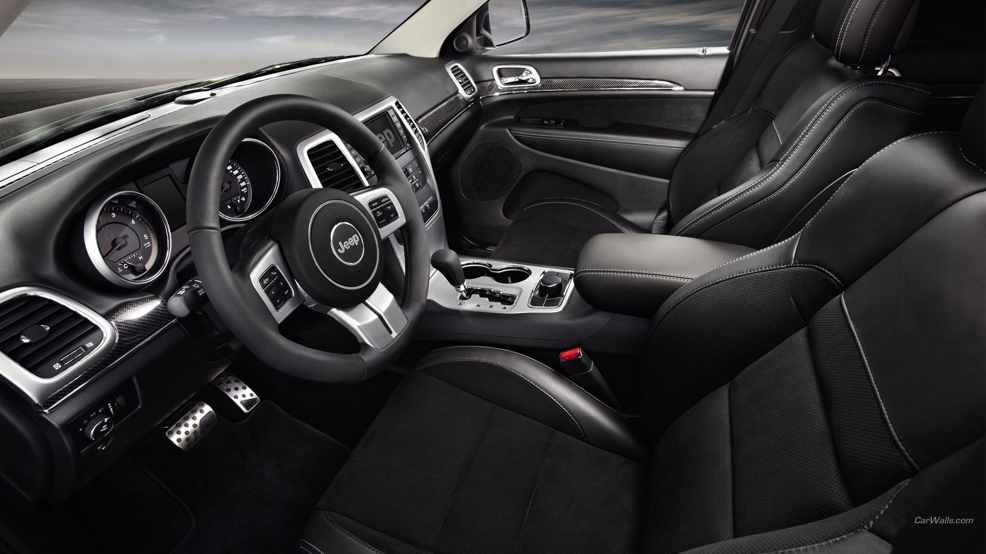 motor vehicle, land vehicle, Jeep, dashboard, transportation, day, gearshift, travel, Jeep Grand Cheeroke, luxury, wealth, no people, car interior, control panel, HD Wallpaper