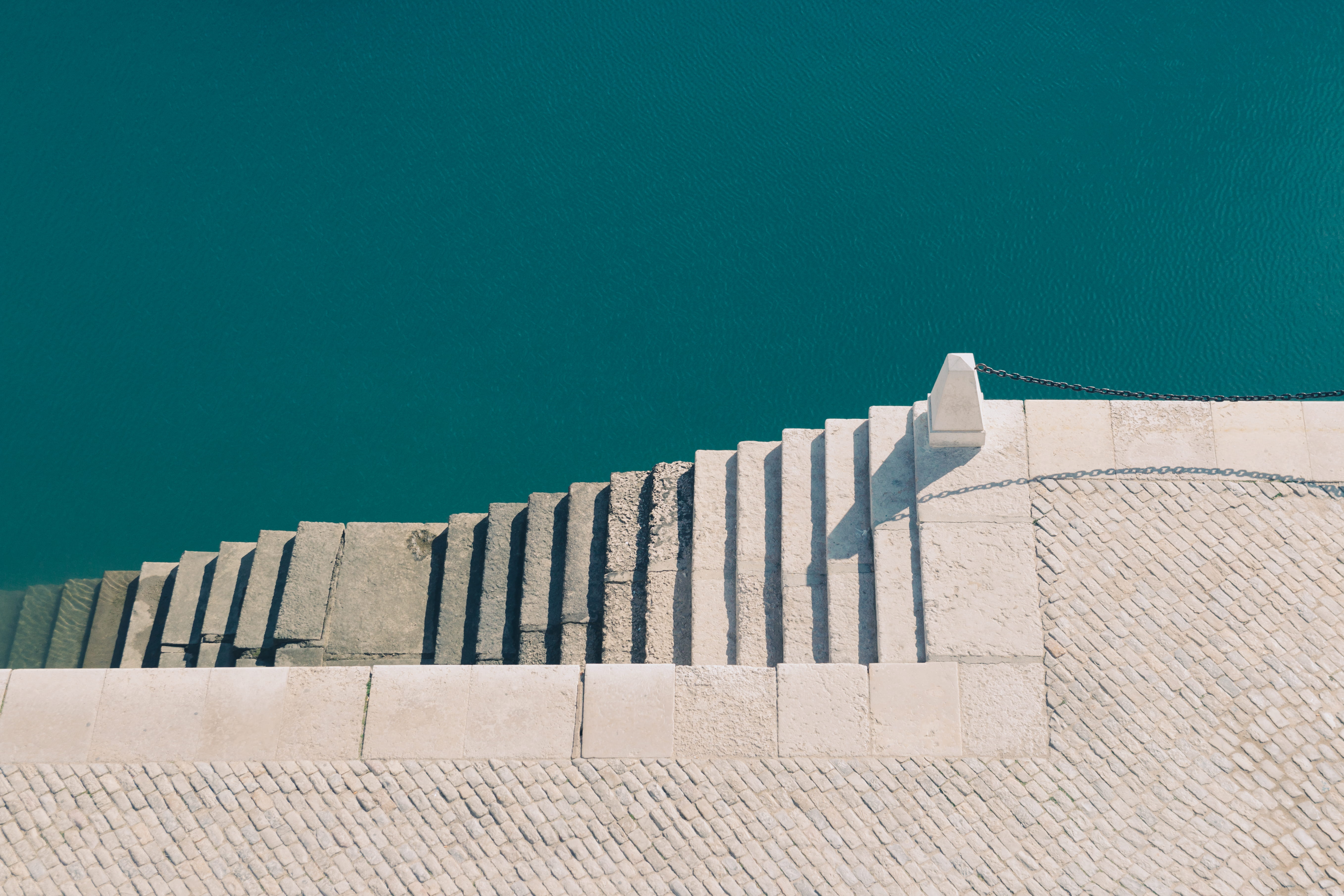 photography, clear sky, minimalist, no people, body, building exterior, sunny, near, minimal, sky, stair, roof tile, architecture, staircase, roof, shadow, HD Wallpaper