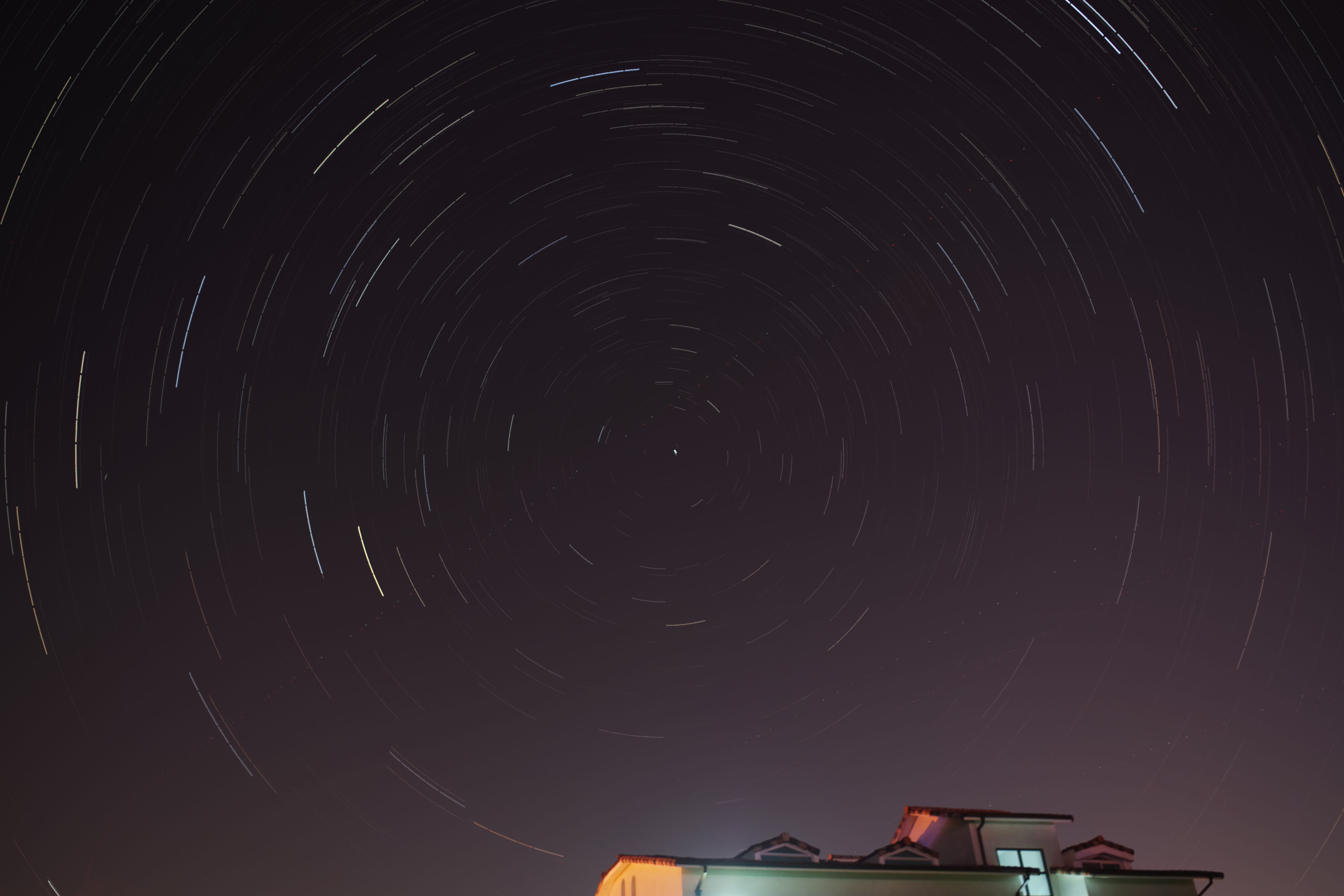 building, night, spinning, 5K, photo, motion, time, star trail, long exposure, dark, no people, startrails, astronomy, lapse, building exterior, built structure, HD Wallpaper