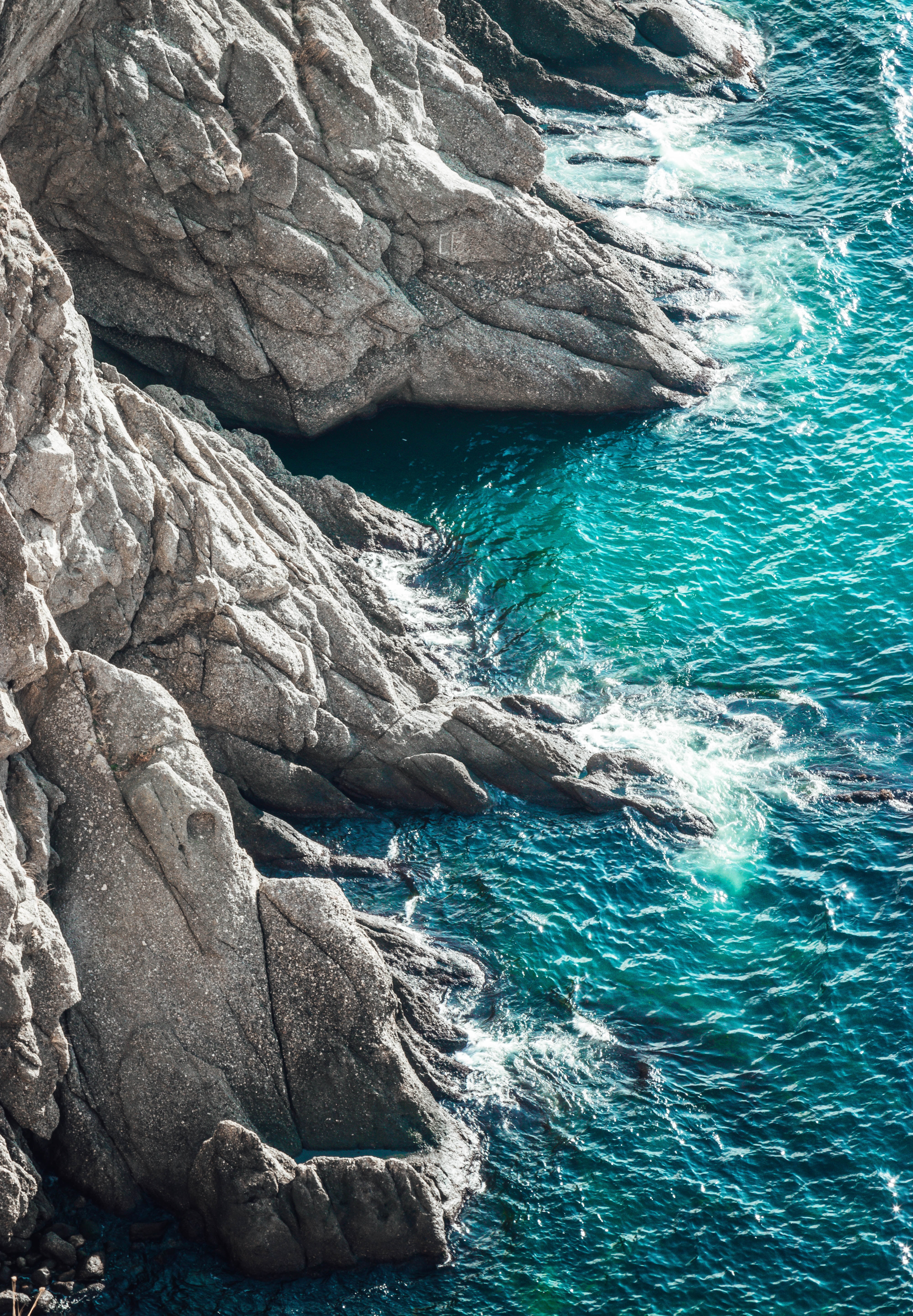 scenics, sunny, nature, sunlight, cliff, rock - Object, outdoors, tranquility, landscape, tranquil scene, surf, gray, formation, wave, mediterranean Countries, Phone HD Wallpaper