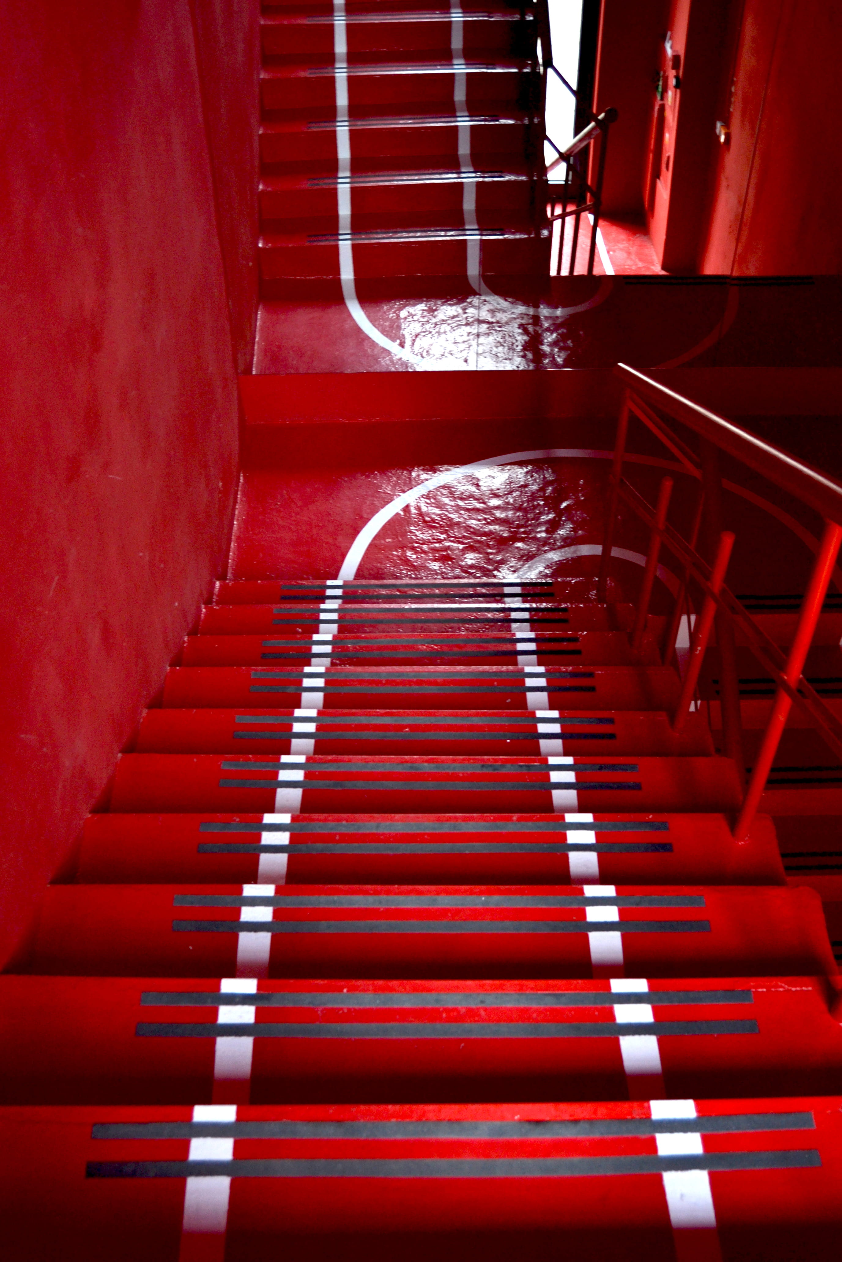 4K, steps, the way forward, railing, empty, poland, red, balustrade, cowalk hub, built structure, architecture, no people, shadow, space, wall - building feature, Phone HD Wallpaper