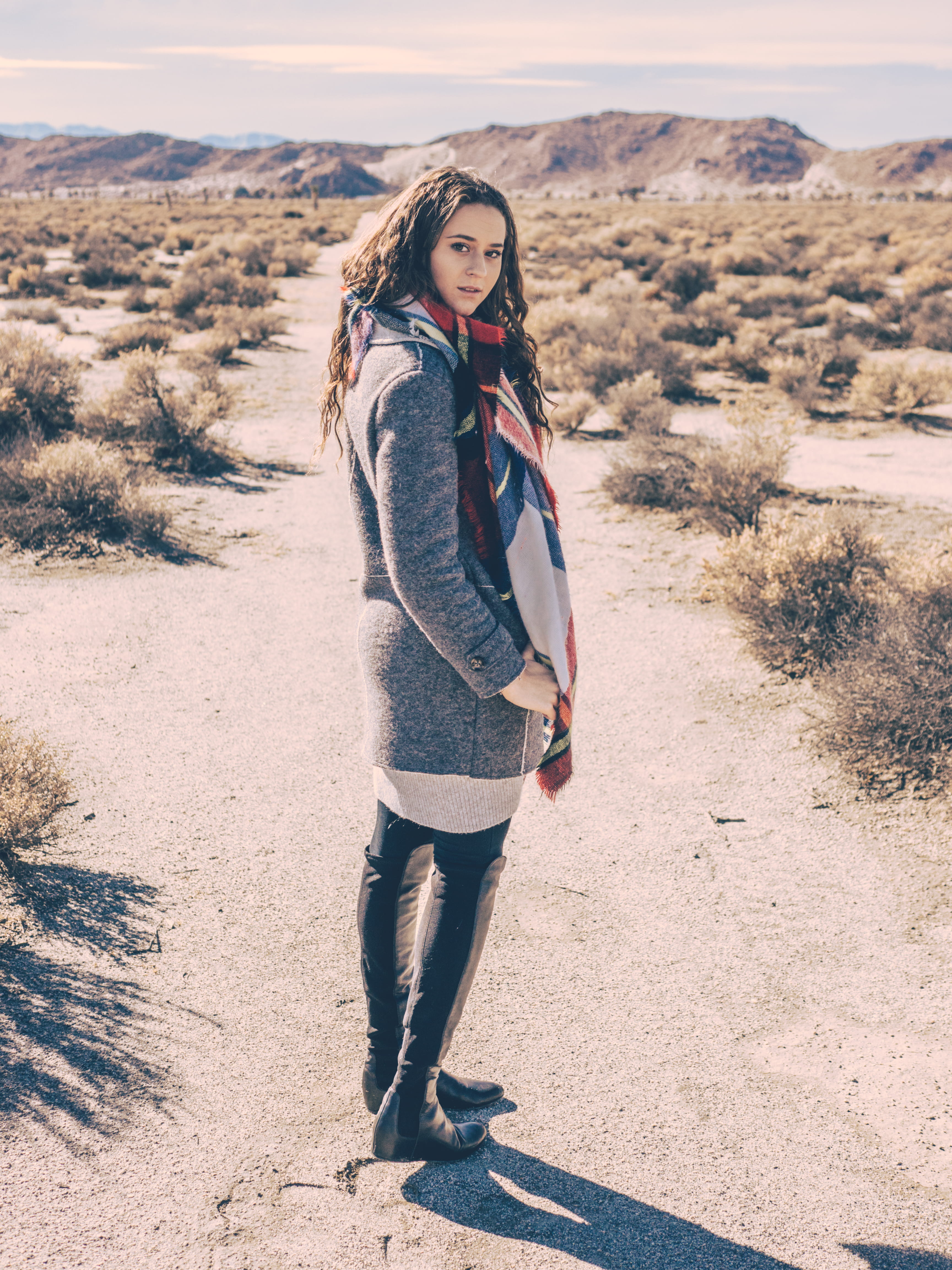 scarf, front view, day, el mirage dry lake off-highway recreation area, real people, clothing, lakebed, 4K, hairstyle, looking at camera, beautiful, outdoors, Phone HD Wallpaper