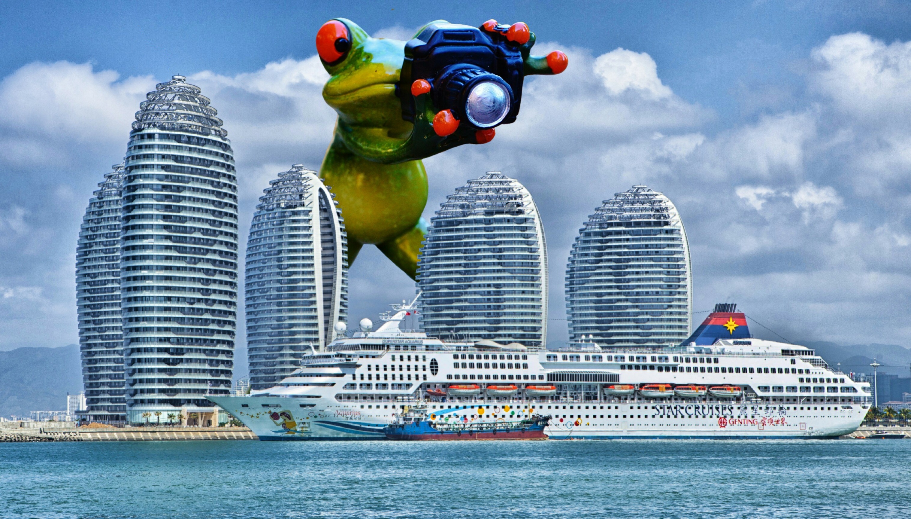 travel, office building exterior, photo, office, ship, frog, green, hotels, taking, skyscraper, china, outside, superstar aquarius, archipelago, sanya bay, HD Wallpaper