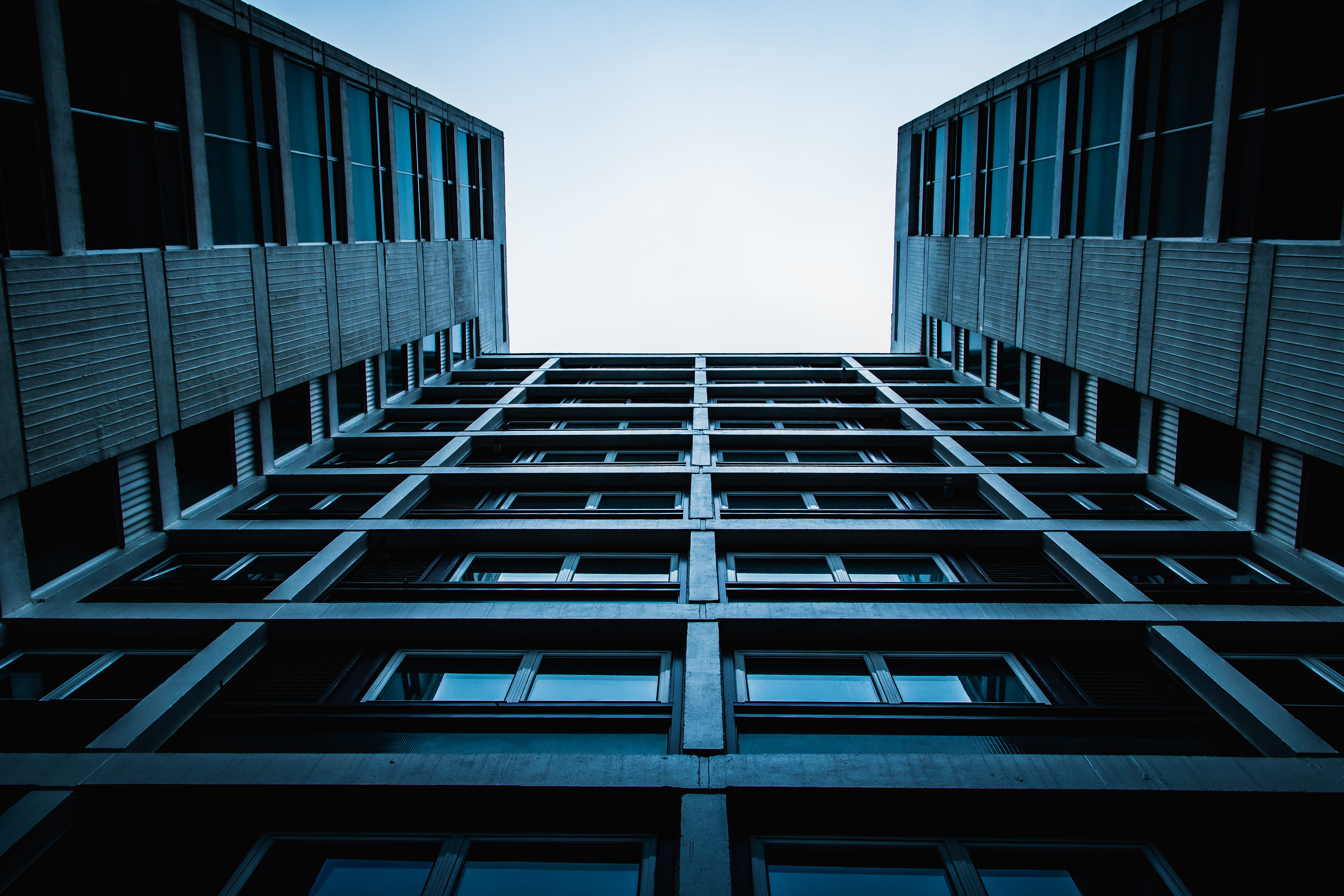 reflections, modern, angle, apartment building, moody, window, skyscraper, tall - high, photography, rise, building, architecturephotography, triangle, HD Wallpaper