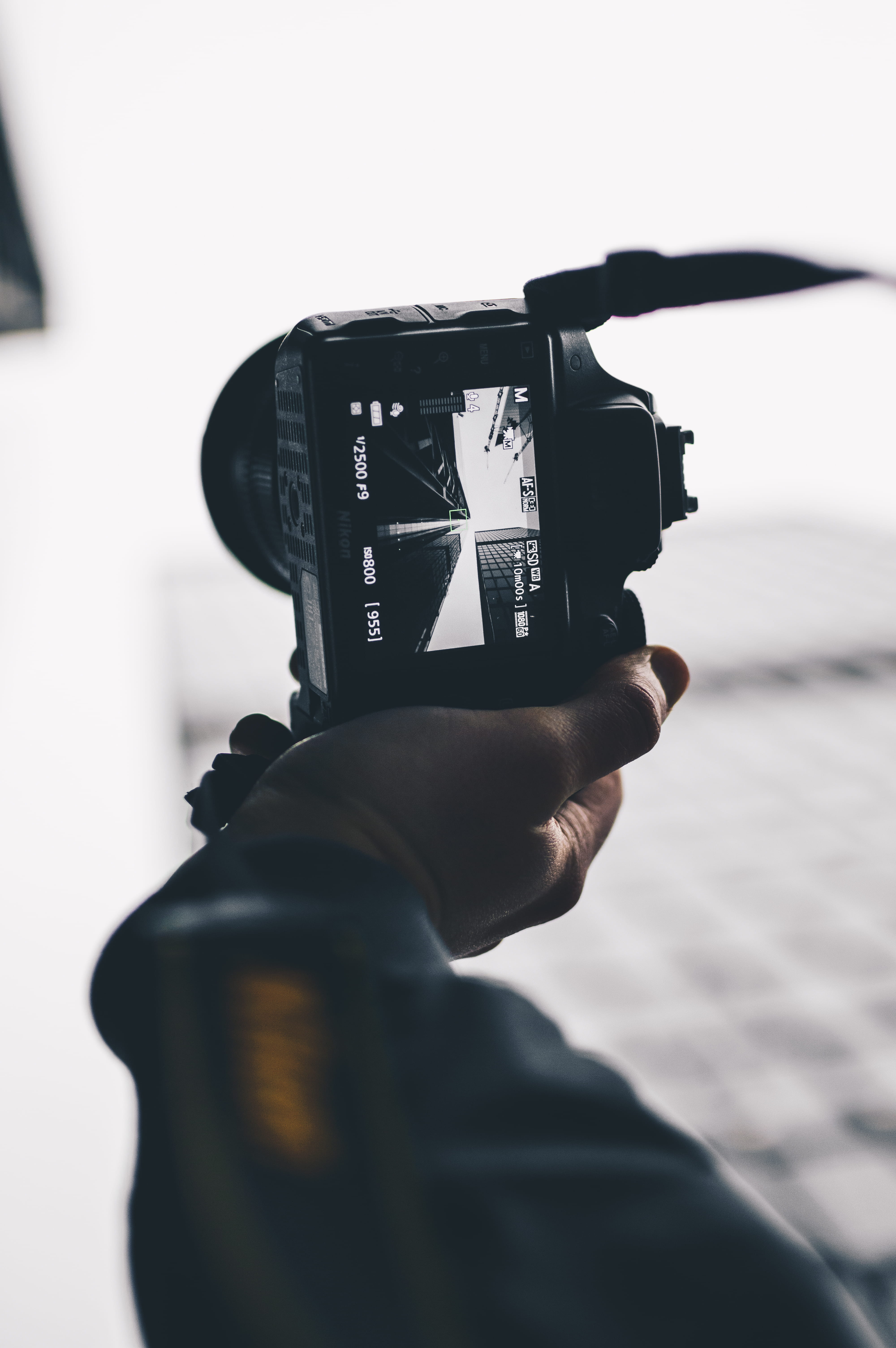 one Person, camera, camera - Photographic Equipment, angle, buildings, movie, using, photography Themes, television Camera, men, shooting A Weapon, caucasian Ethnicity, Phone HD Wallpaper