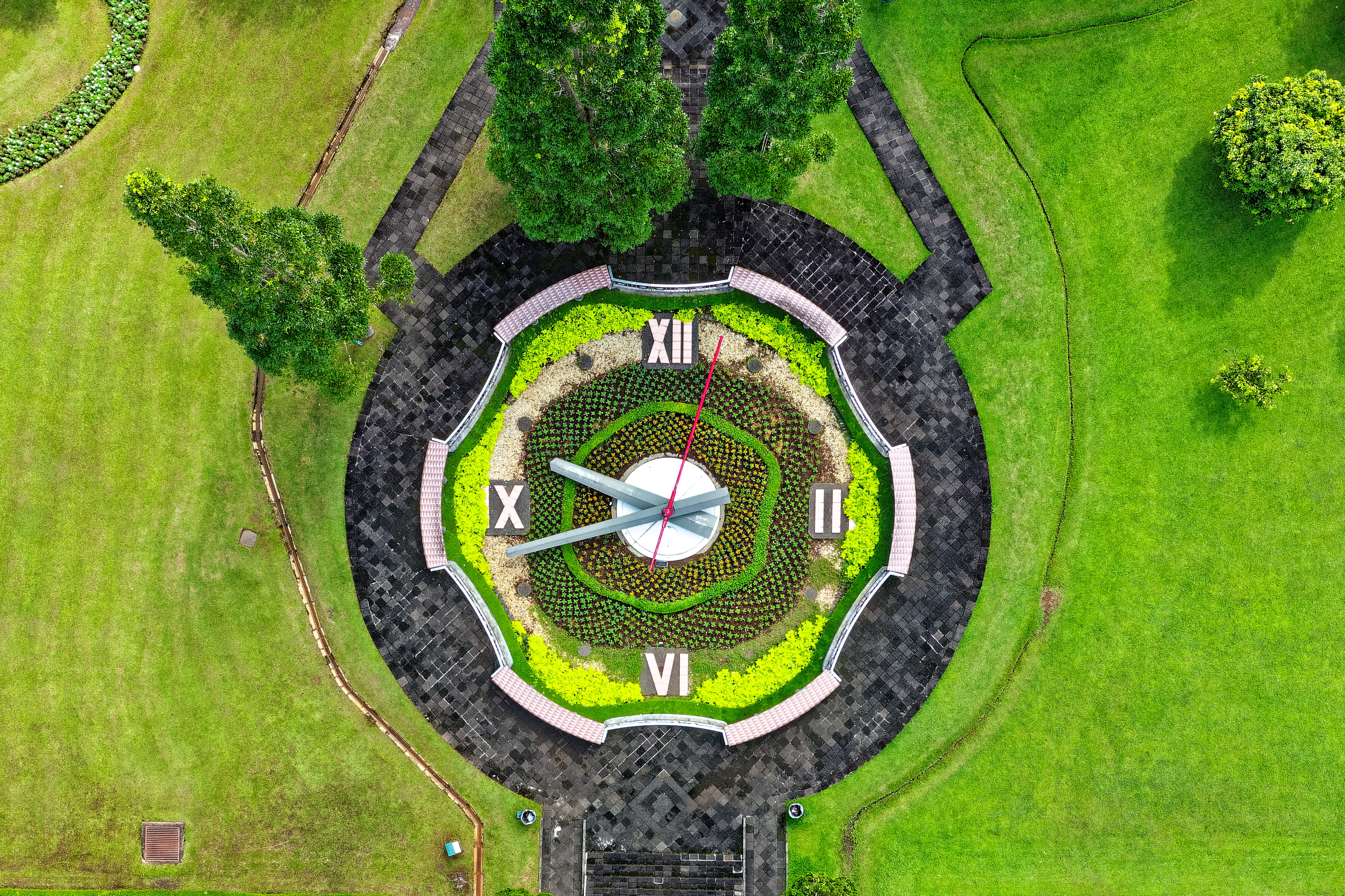 built structure, field, geometric shape, 4K, art and craft, formal garden, shape, scenery, directly above, analog, from above, watch, artistic, outdoors, HD Wallpaper