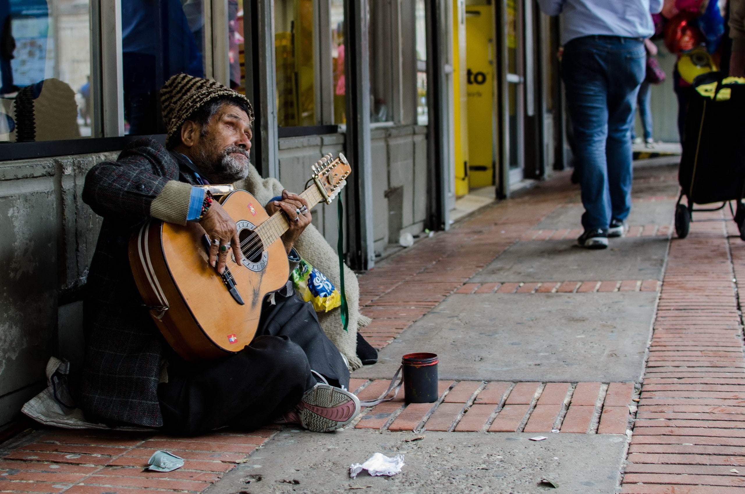 one person, sidewalk, plucking an instrument, outdoors, holding, musician, street musician, street, full length, street music, arts culture and entertainment, HD Wallpaper