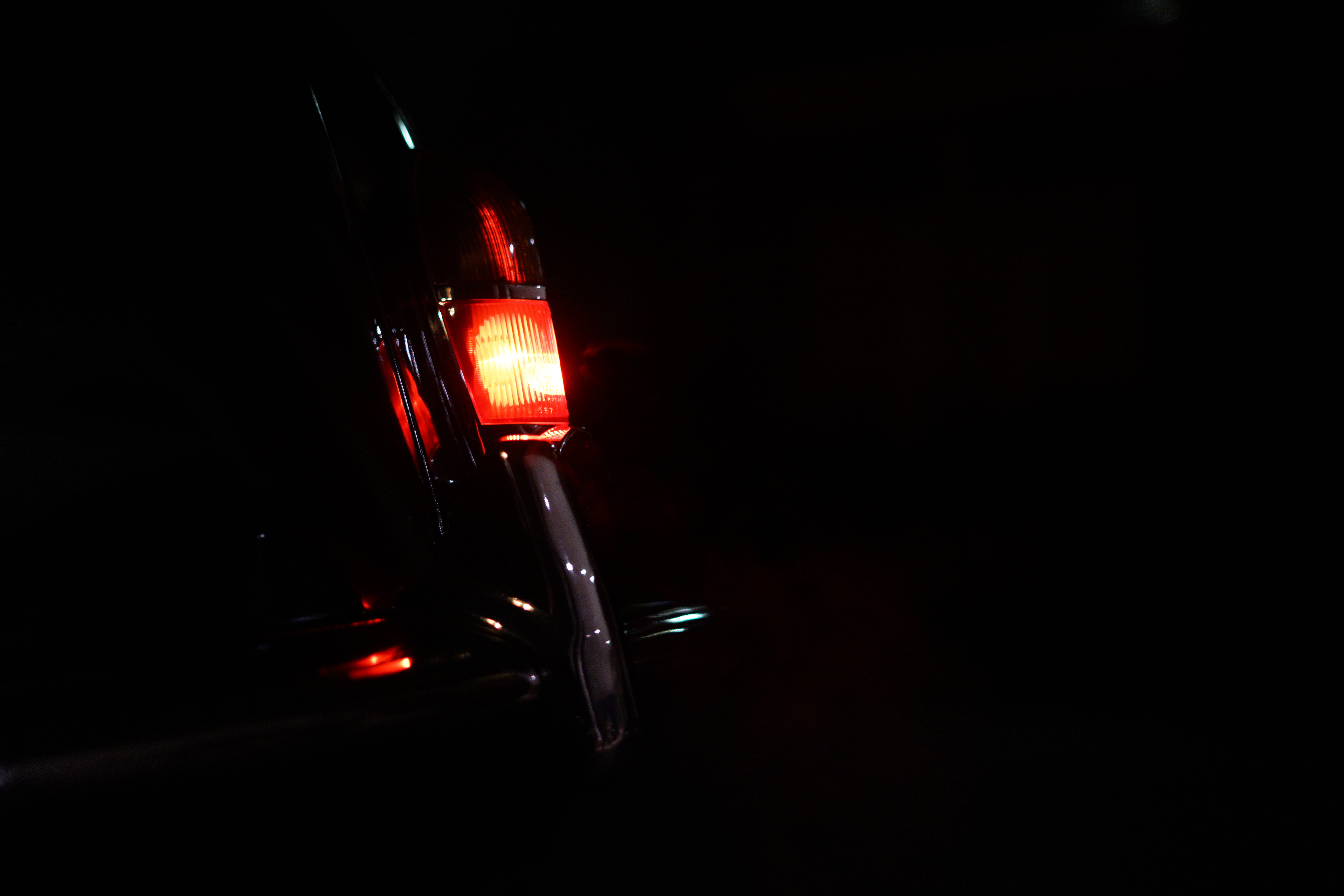 taillight, glass - material, still life, 8K, light - natural phenomenon, glowing, lighting, single object, illuminated, land vehicle, copy space, electric lamp, HD Wallpaper