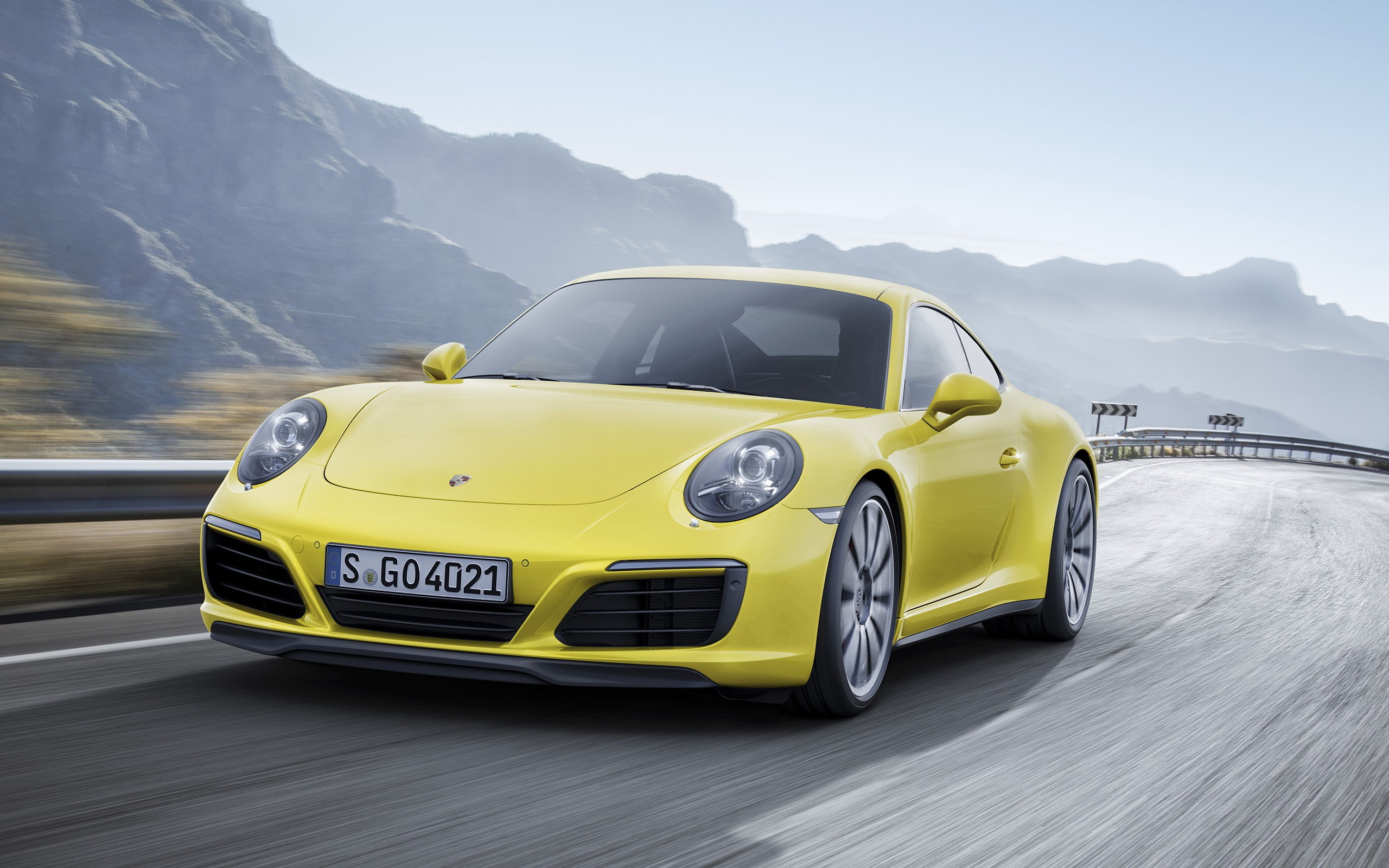 car, on the move, outdoors, mountain range, land vehicle, day, mode of transportation, road, Porsche 911 Carrera 4S, luxury, sky, sunlight, motion, transportation, HD Wallpaper