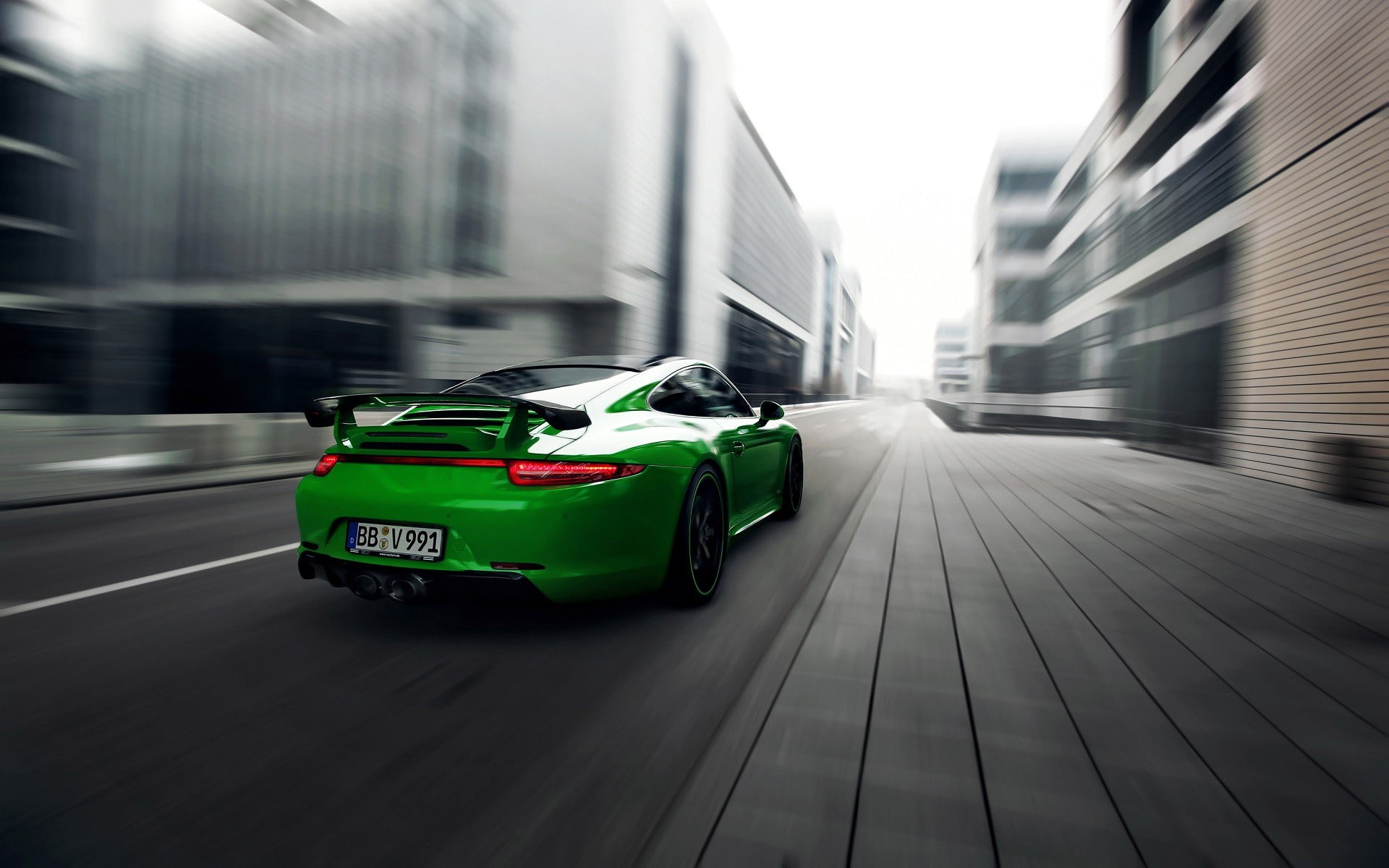 green car, porsche 911 carrera 4s, carrera, porsche, car, green, road, 1080P, s, 1920x1200, blurred, HD Wallpaper
