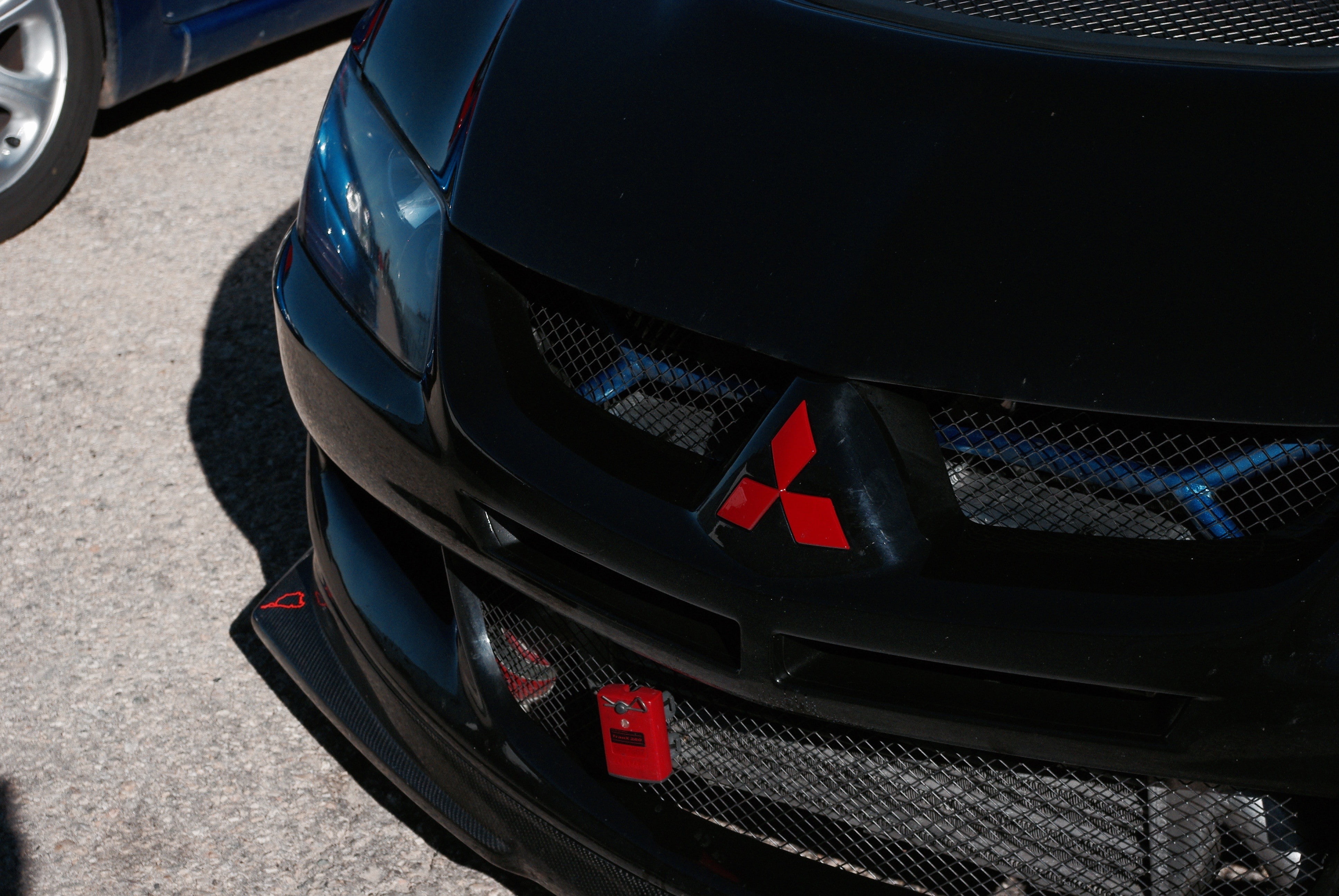 car, day, sunlight, wheel, transportation, outdoors, Mitsubishi Lancer EVO, tire, high angle view, motor vehicle, no people, city, street, luxury, stationary, HD Wallpaper