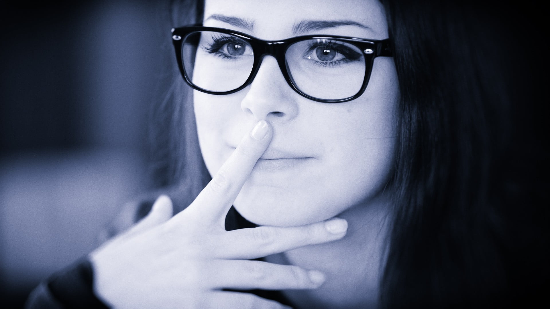 depression - sadness, body part, portrait, singer, finger on lips, young women, emotion, contemplation, women with glasses, eyewear, beautiful woman, brunette, HD Wallpaper