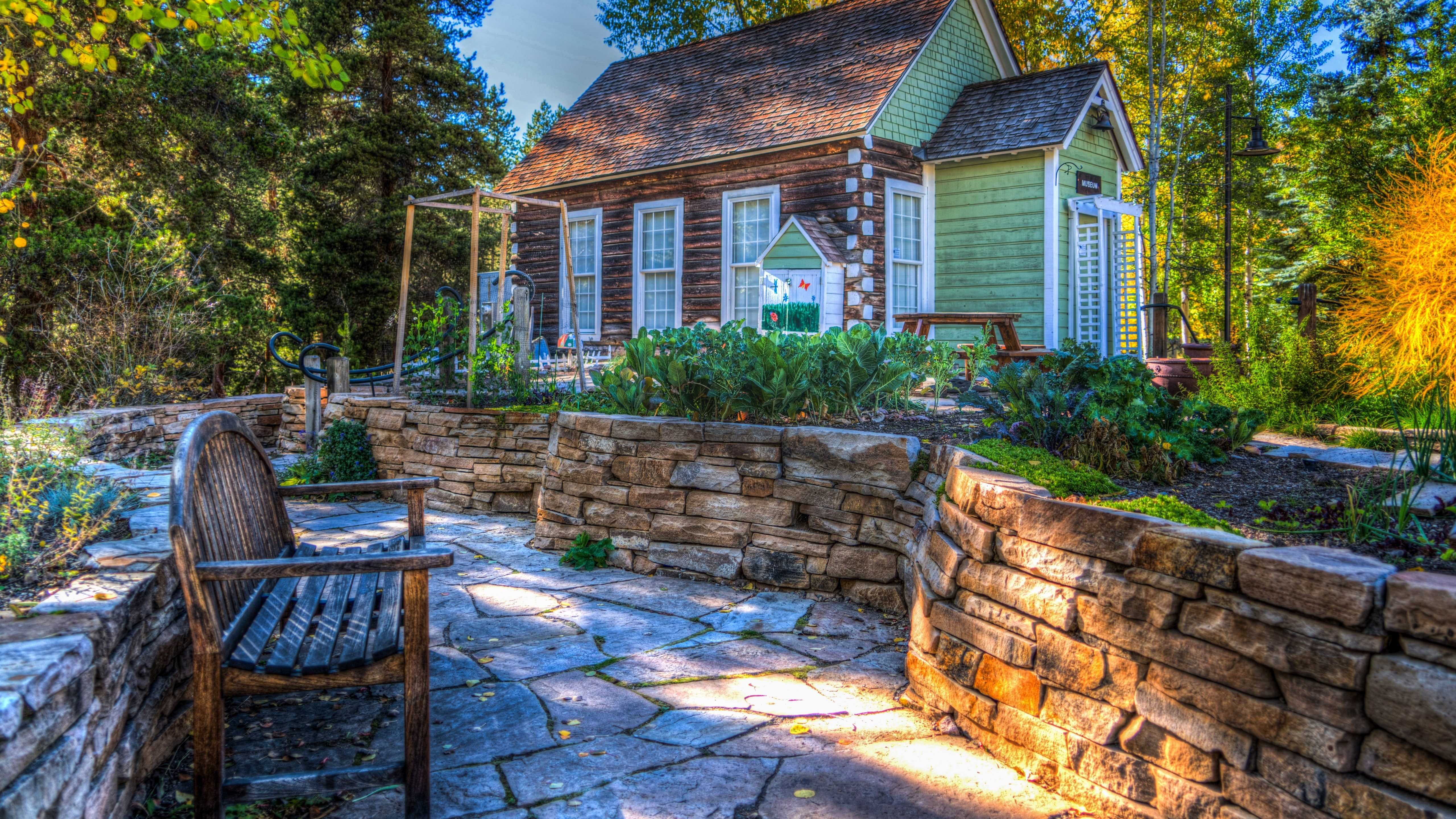 5k uhd, courtyard, property, backyard, wall, cottage, walkway, 5k, real estate, scenic, house, 5K, yard, romantic, bench, garden, home, estate, plant, HD Wallpaper