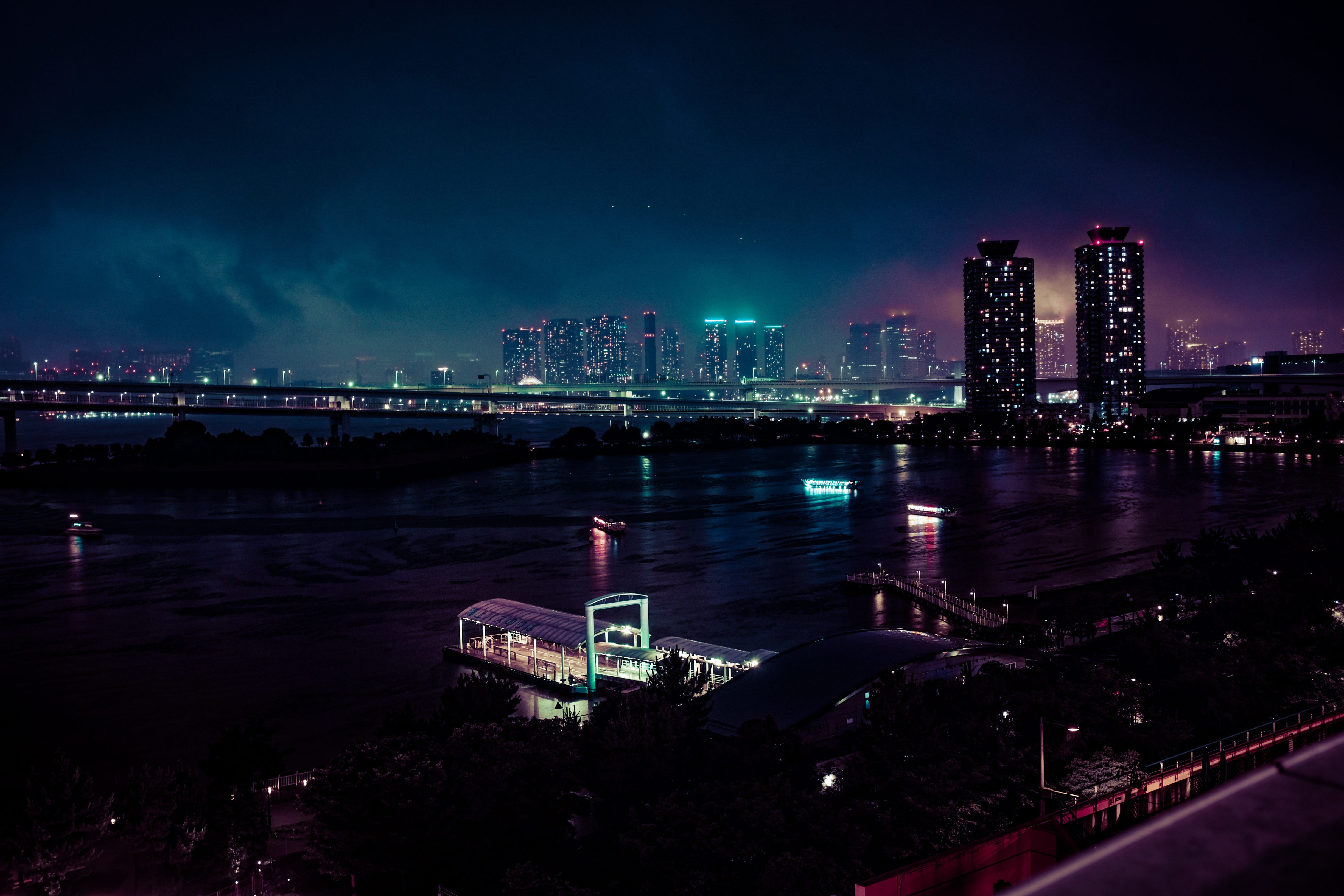 illuminated, color, light, lightened, body, travel destinations, city life, skyscraper, nightlife, 4K, landscape, photography, nighttime, nature, building exterior, HD Wallpaper
