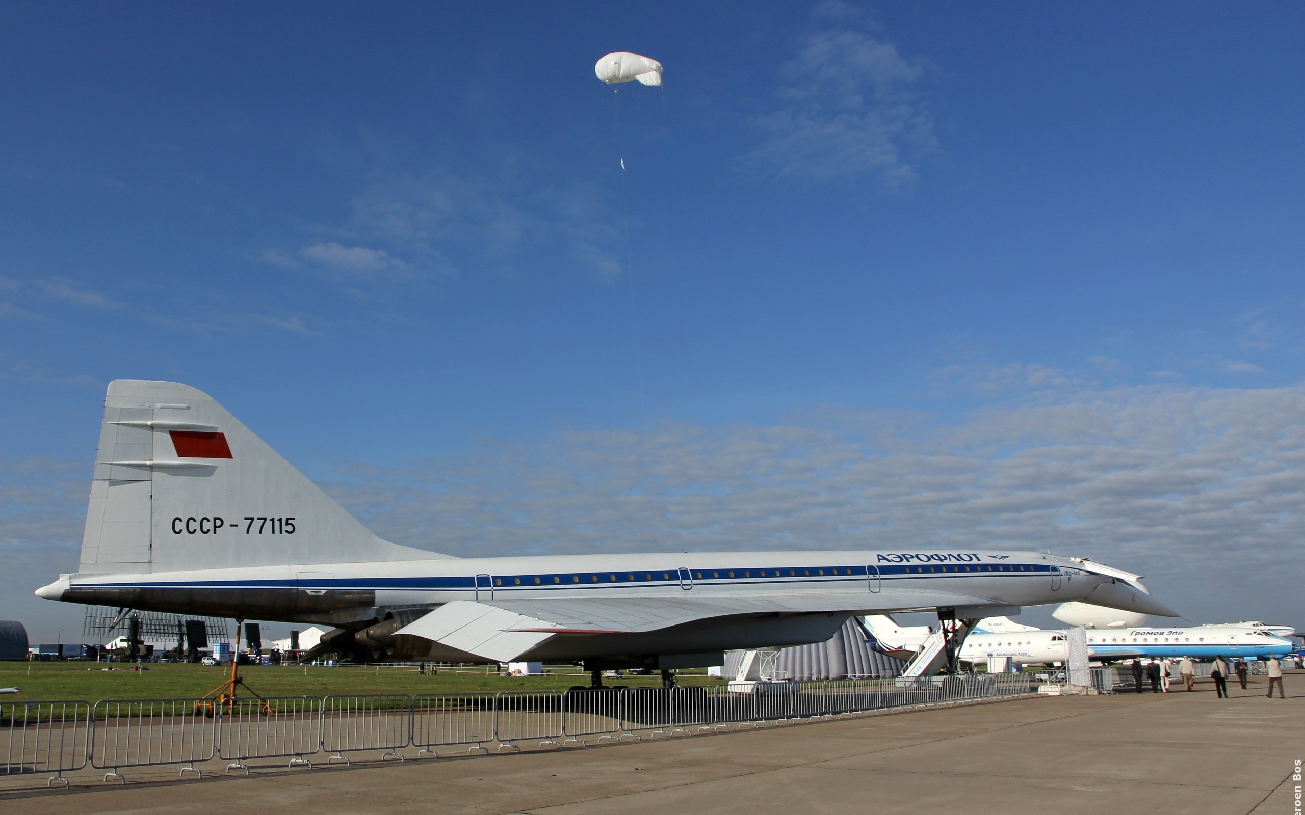 airport, nature, Tupolev Tu-144, sky, transportation, text, communication, air vehicle, mode of transportation, day, museum, flying, 2K, USSR, built structure, HD Wallpaper