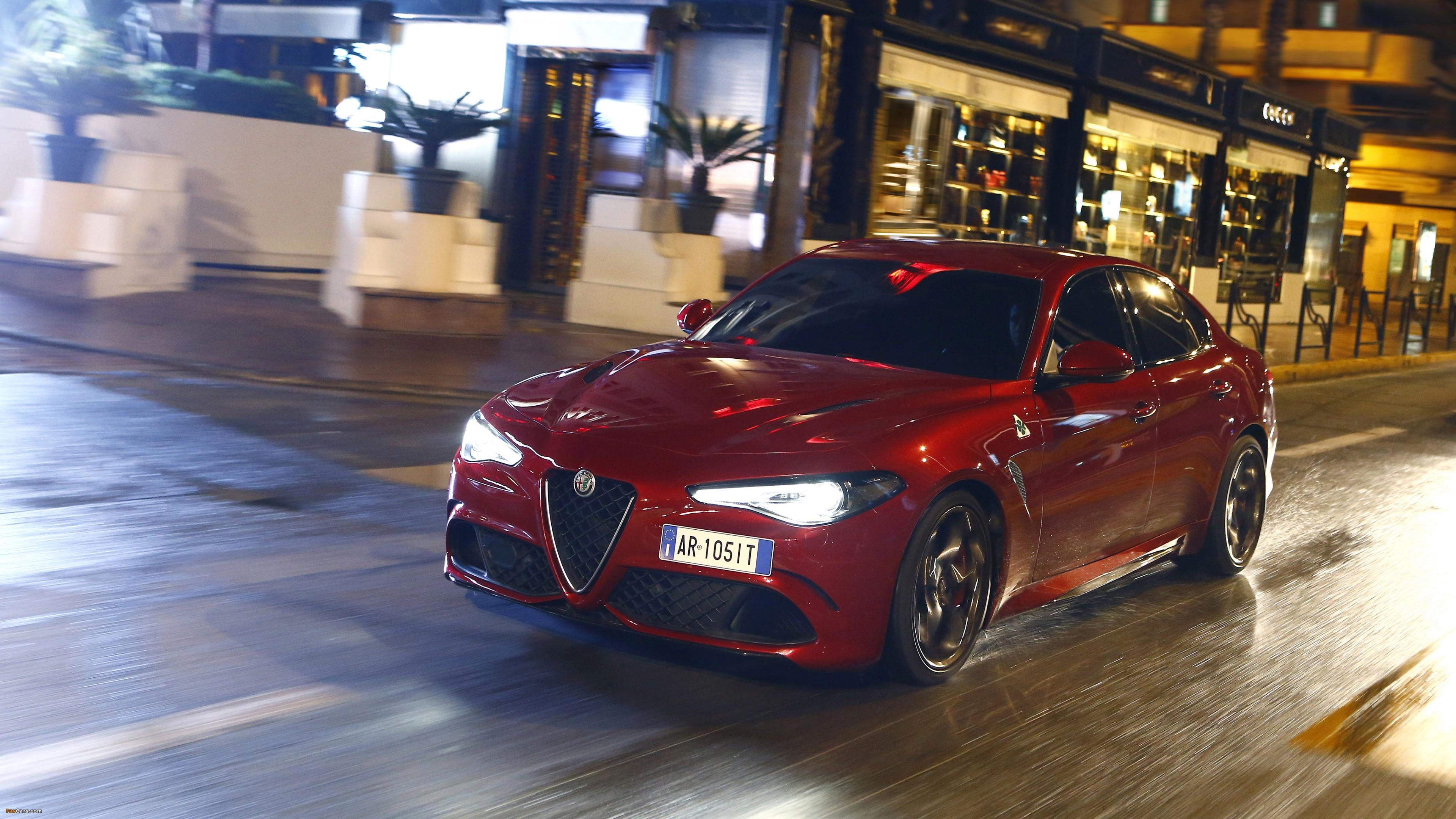 v6, alfa, italy, city, blurred motion, milan, luxury, built structure, alfa romeo, giulia gq, incidental people, saloon, red car, giulia, architecture, HD Wallpaper