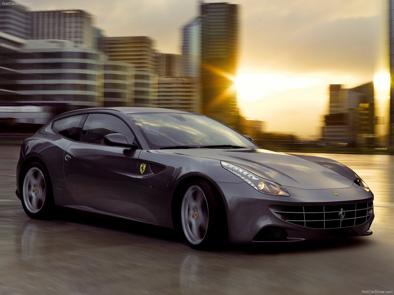 transportation, wealth, sky, skyscraper, outdoors, modern, car, city, 720P, Ferrari FF, luxury, sports car, motion, office building exterior, coupe, no people, HD Wallpaper