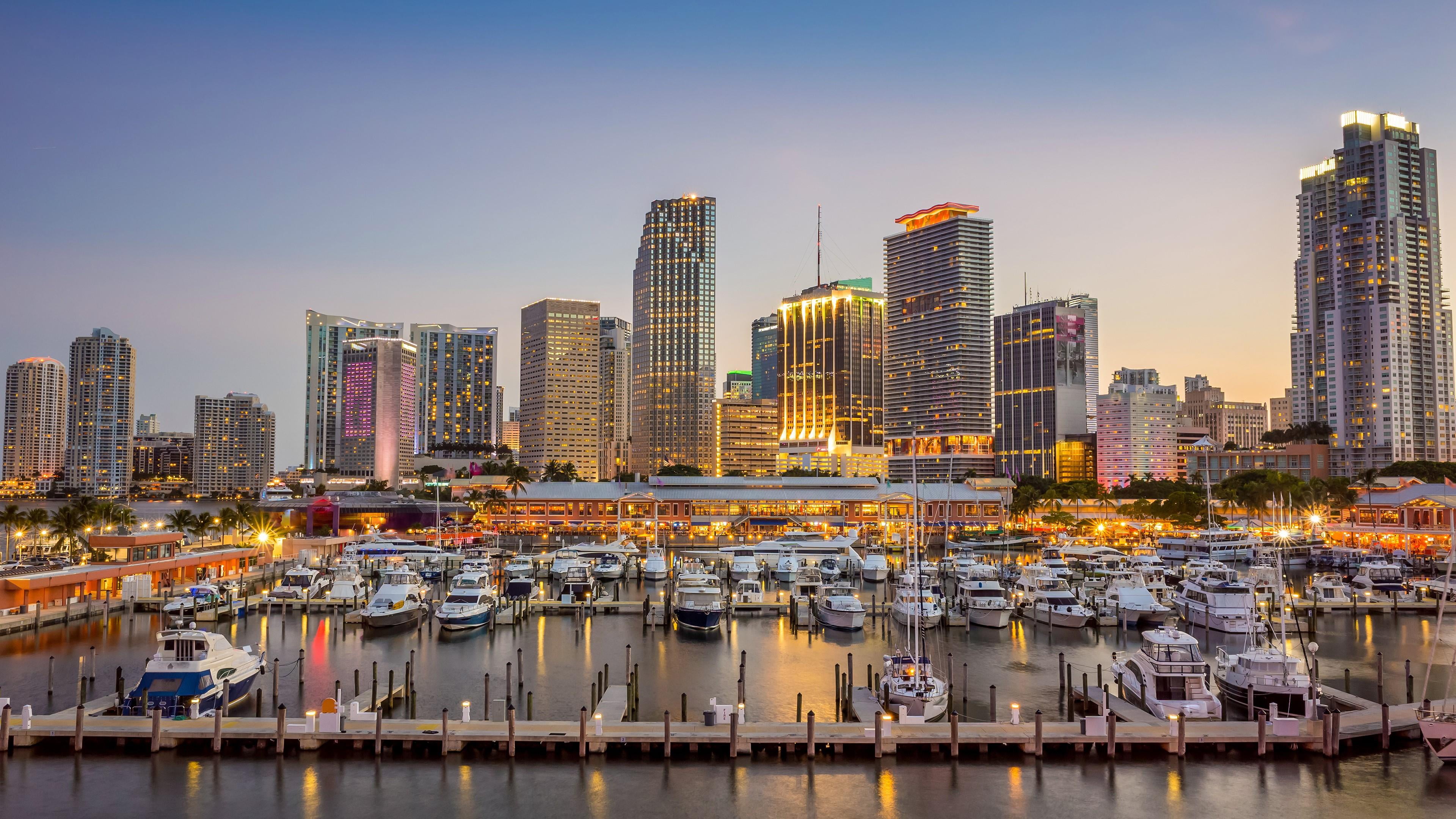 modern, landscape, downtown, yacht, reflection, no people, skyscraper, cityscape, marina, brickell, usa, building exterior, nature, built structure, financial district, HD Wallpaper