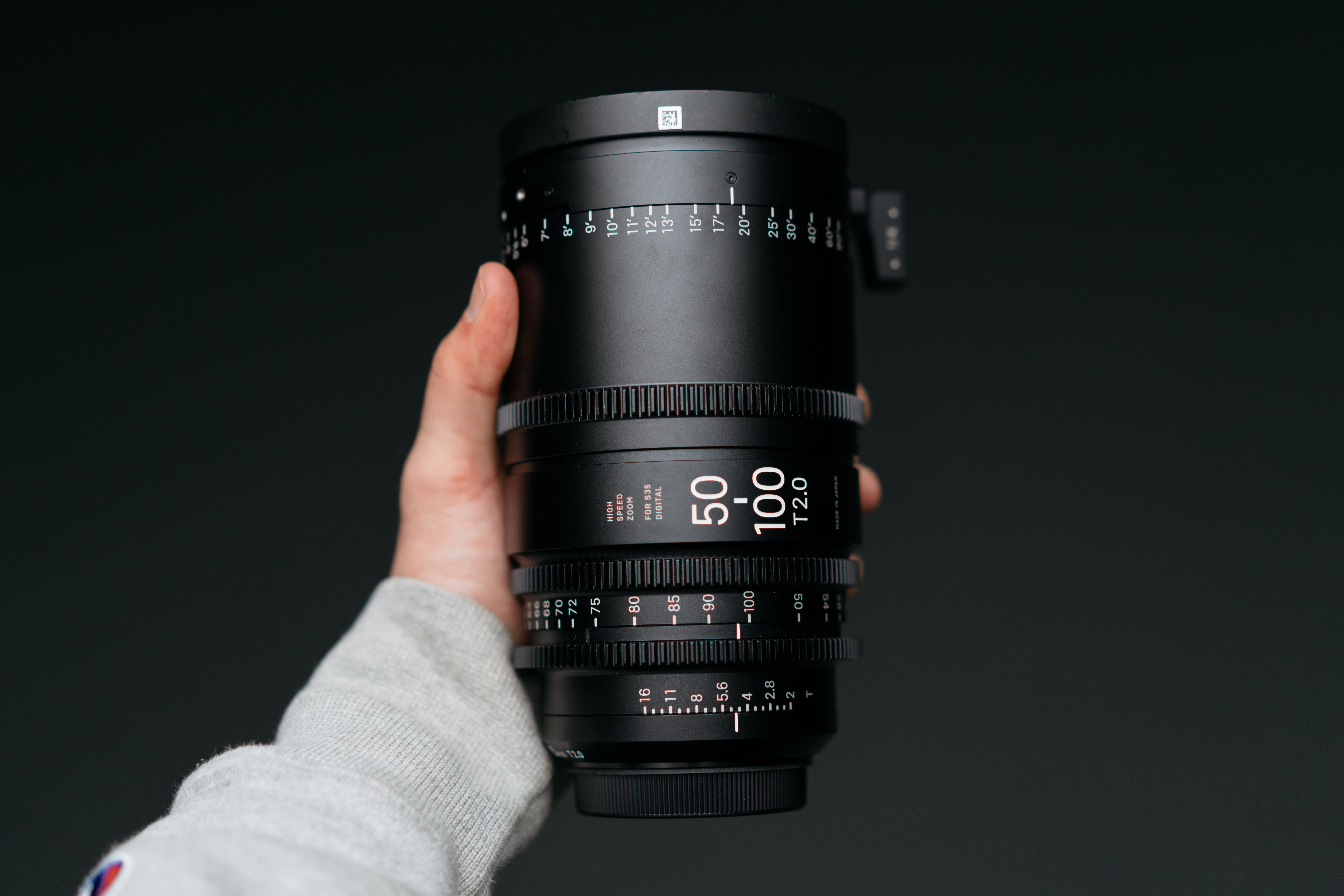 chair, hand, photographer, display, computer, digital camera, cinematography, body part, acessorie, finger, lens, 8K, camera - photographic equipment, HD Wallpaper
