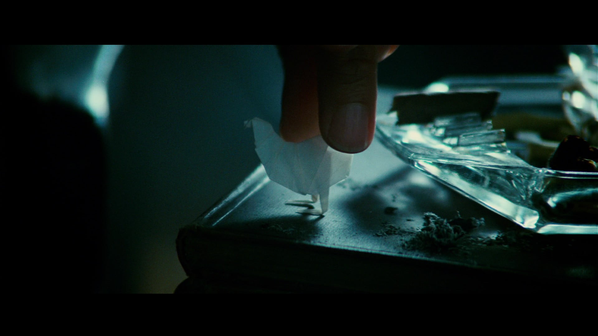 close-up, indoors, paper, focus on foreground, one person, movies, Blade Runner, human limb, metal, household equipment, human hand, 1080P, origami, dark, HD Wallpaper
