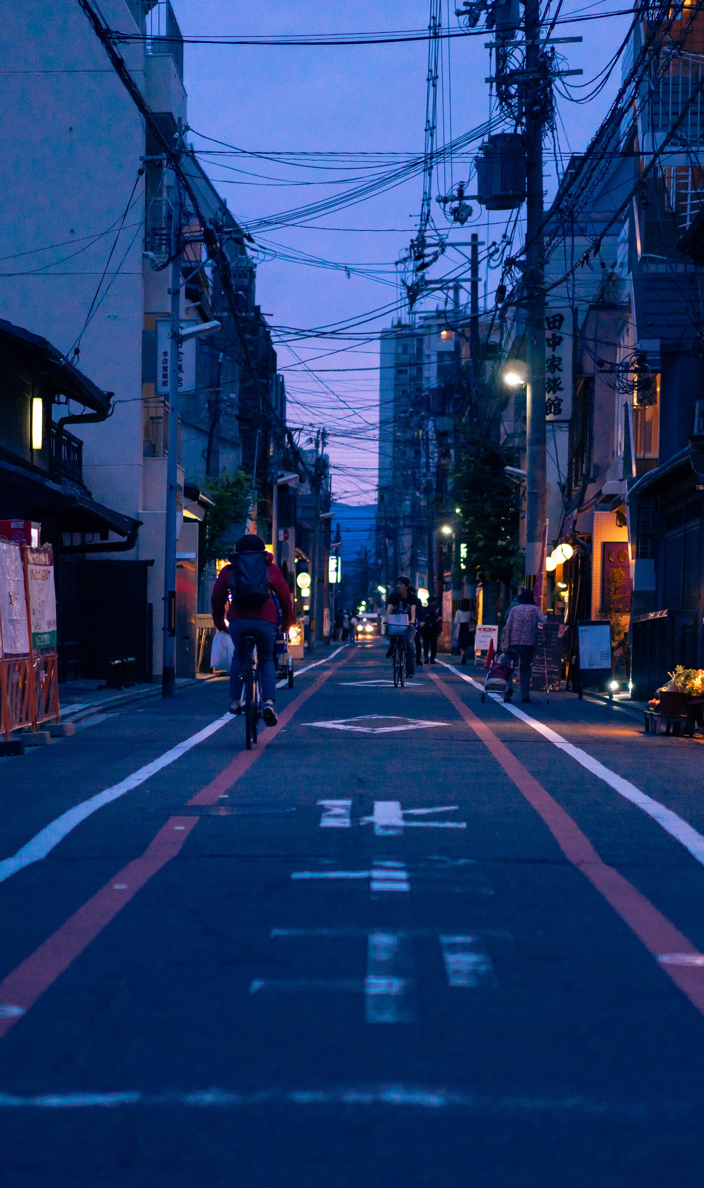 evening, ride, traffic, dusk, bike path, 4K, routine, street Light, power line, downtown District, cityscape, people, kyoto, car, sunset, city Life, japan, Phone HD Wallpaper