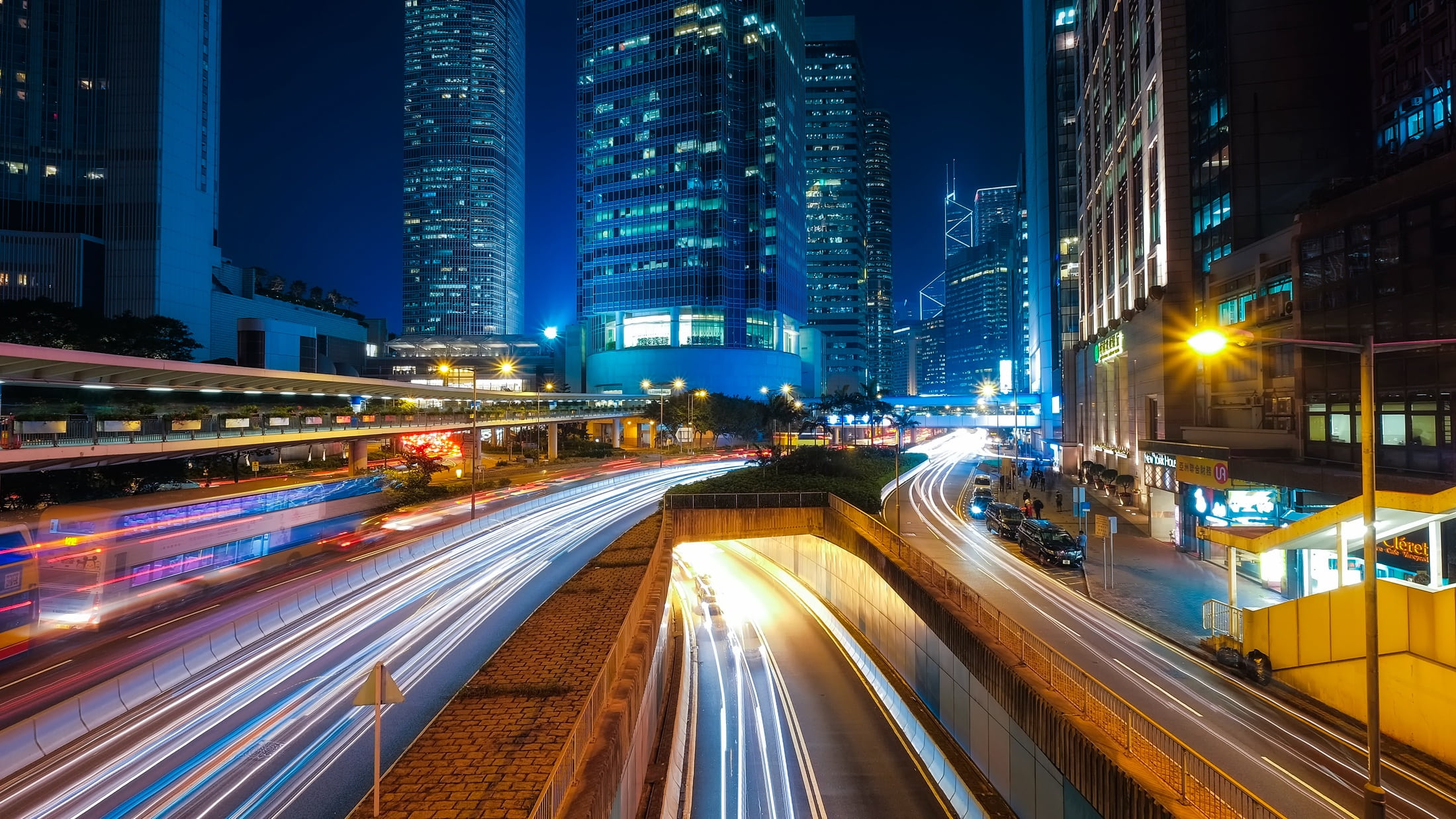 buildings, hong kong, highway, urban, time, city life, evening, glow, no people, modern, city street, road, lights, illuminated, photography, architecture, HD Wallpaper
