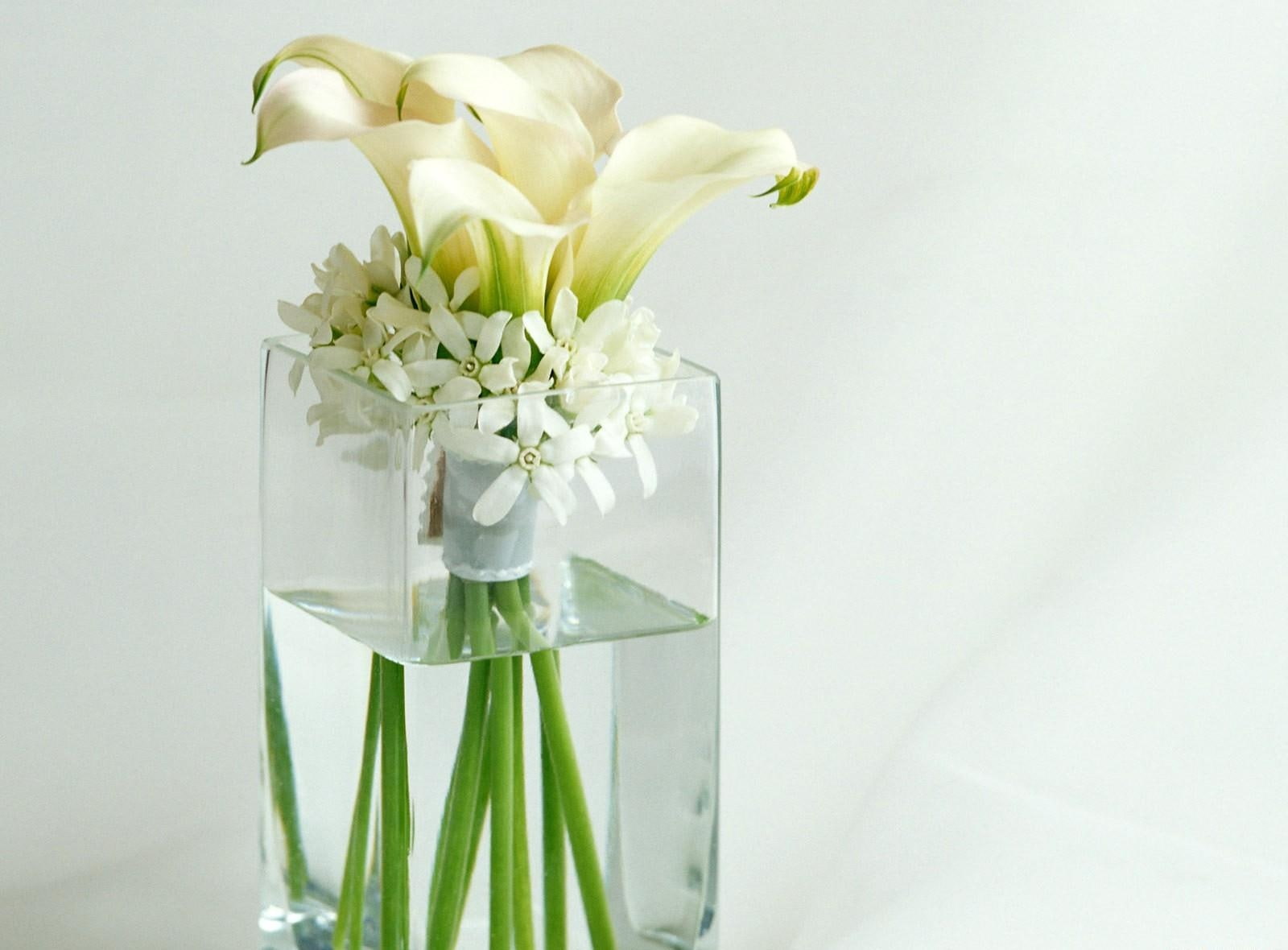 flower, calla lilies, flowers, vase, 720P, white, water, HD Wallpaper