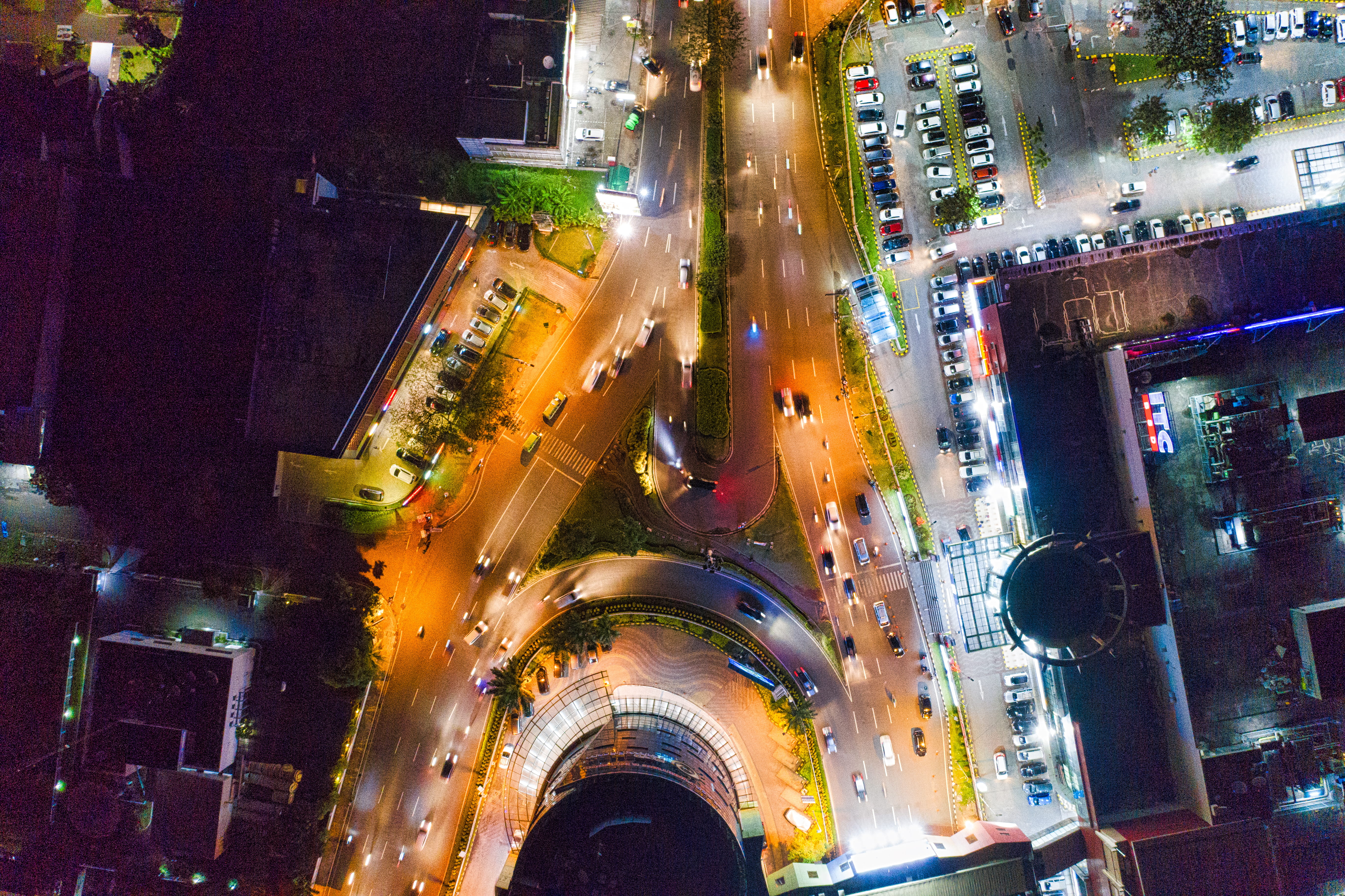 aerial, trees, sign, land vehicle, light streaks, motor vehicle, modern, city life, streets, building exterior, high angle view, city lights, city street, HD Wallpaper