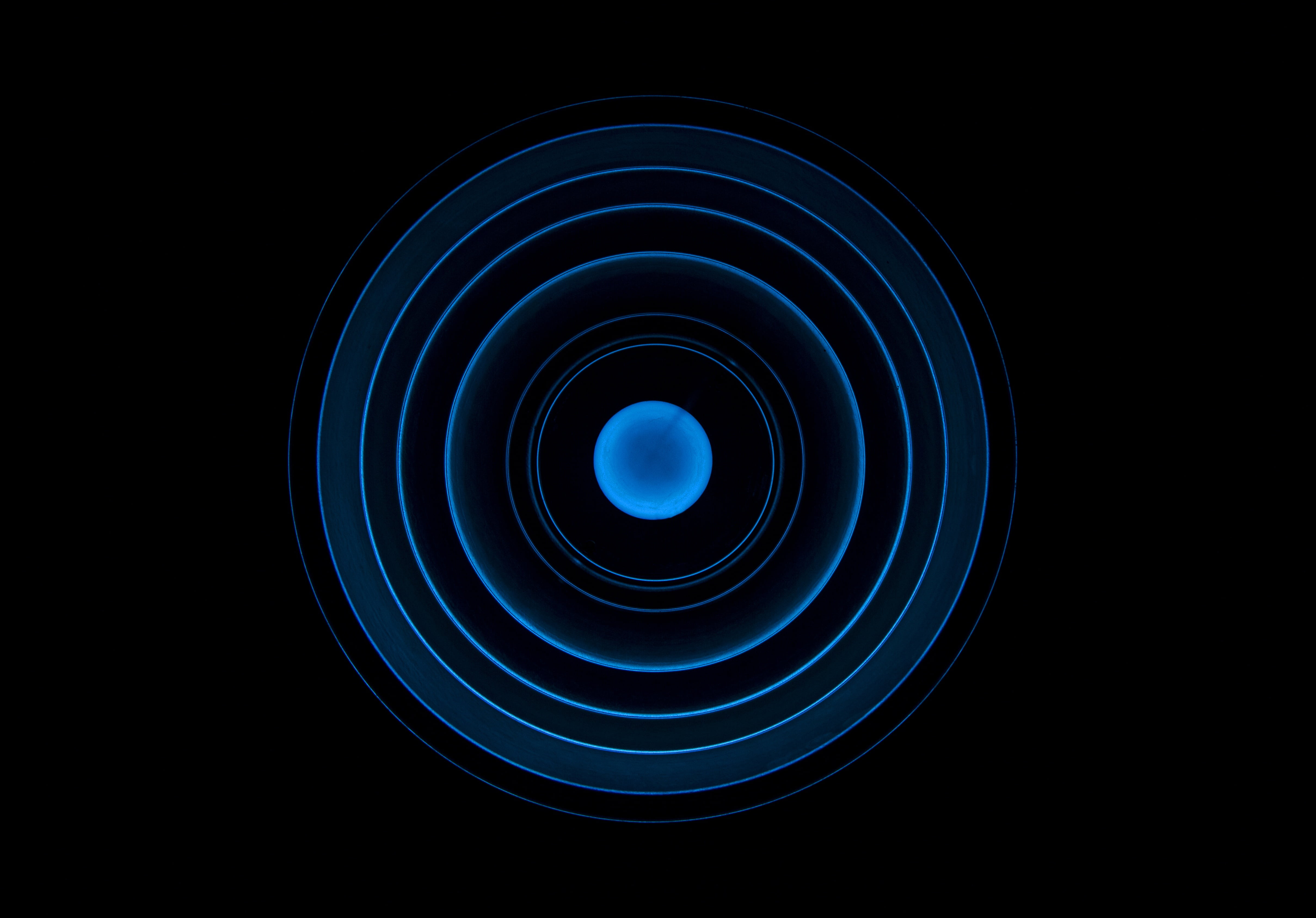 black background, long exposure, night, circle, photography themes, lighting equipment, d, science, central, solar system, abstract, close-up, concentric, HD Wallpaper