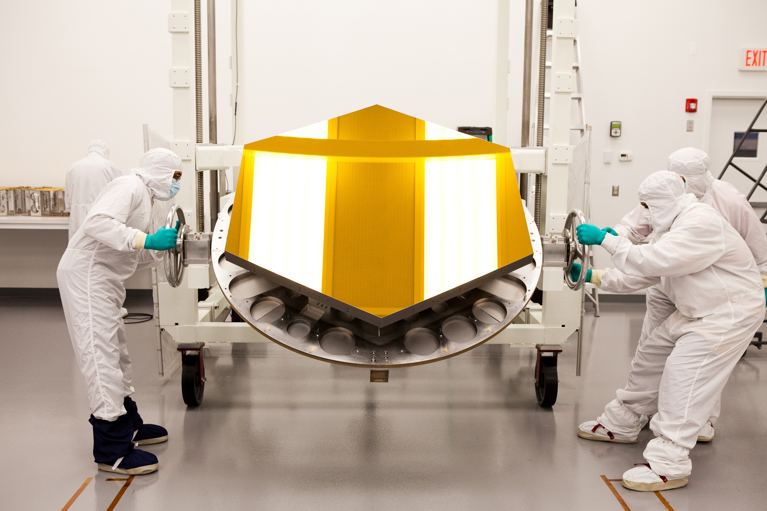 manufacturing, study, occupation, holding, protection, space telescope, space, group, test, obscured face, mirror, gold, cell, healthcare and medicine, HD Wallpaper