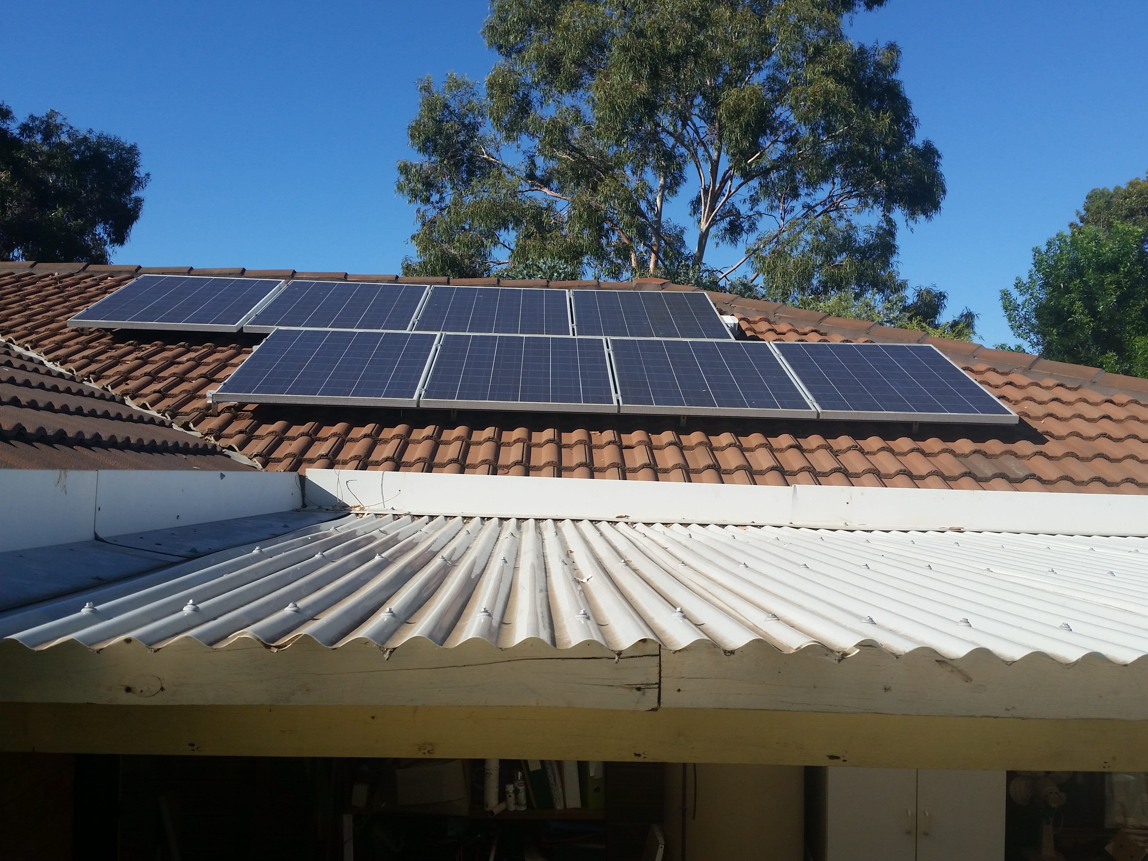 solar, nature, eight, electricity, 4K, panel, sustainable resources, roof tile, corrugated, building exterior, tree, roof, house, built structure, environmental conservation, HD Wallpaper