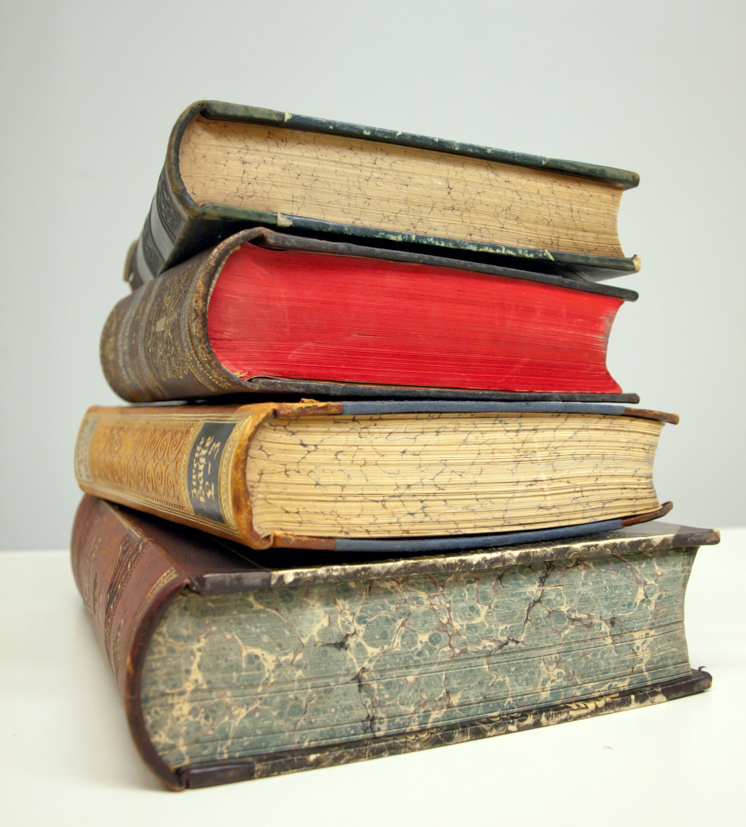 studio shot, learning, cover, book section, indoors, used, wood - material, red, books, paper, wisdom, four, old, still life, library, expertise, stack, Phone HD Wallpaper