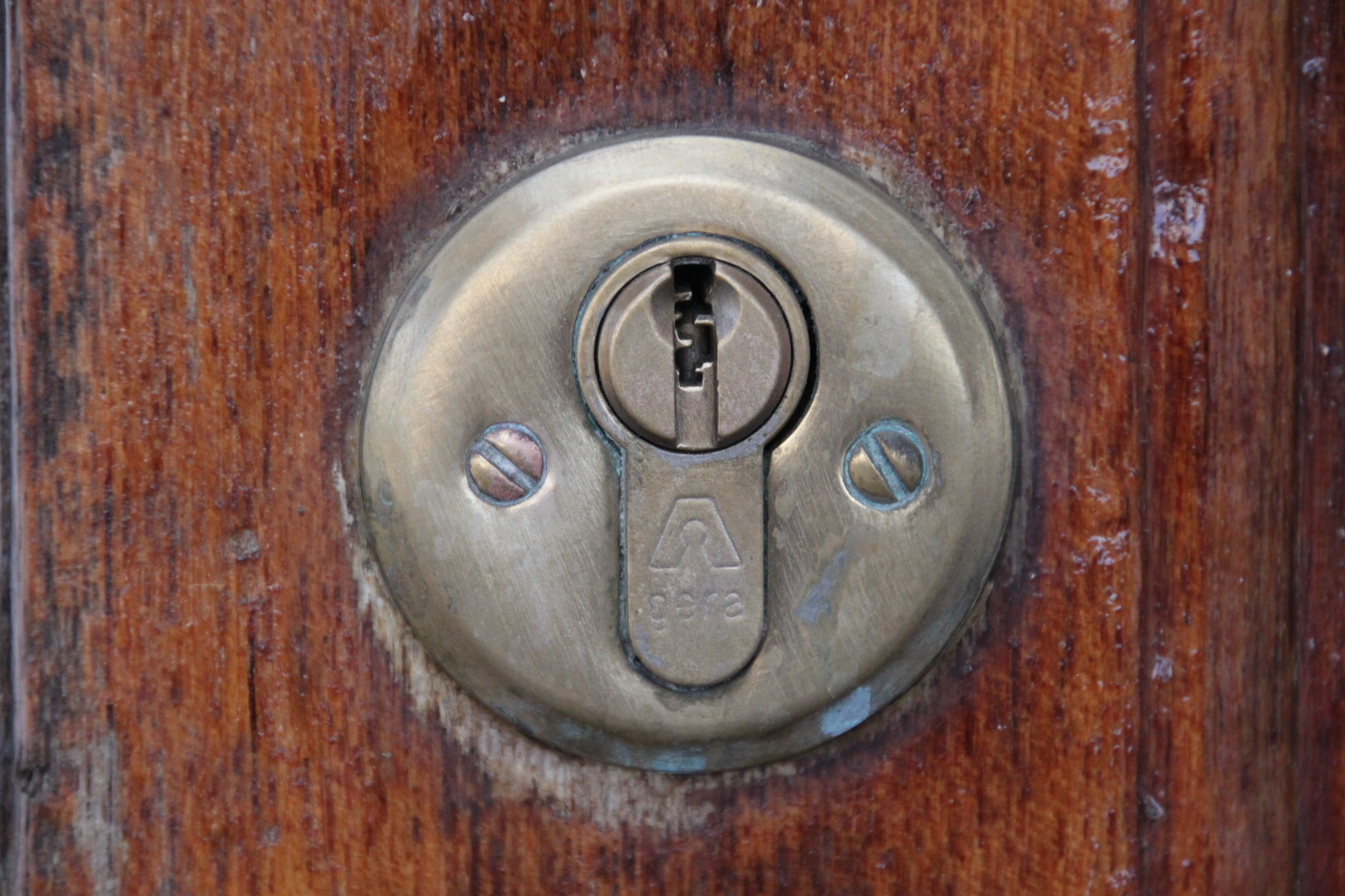 Door, brown, no people, circle, grain, protection, geometric shape, gray, wood - material, full frame, entrance, capping, door lock, complete, close-up, HD Wallpaper