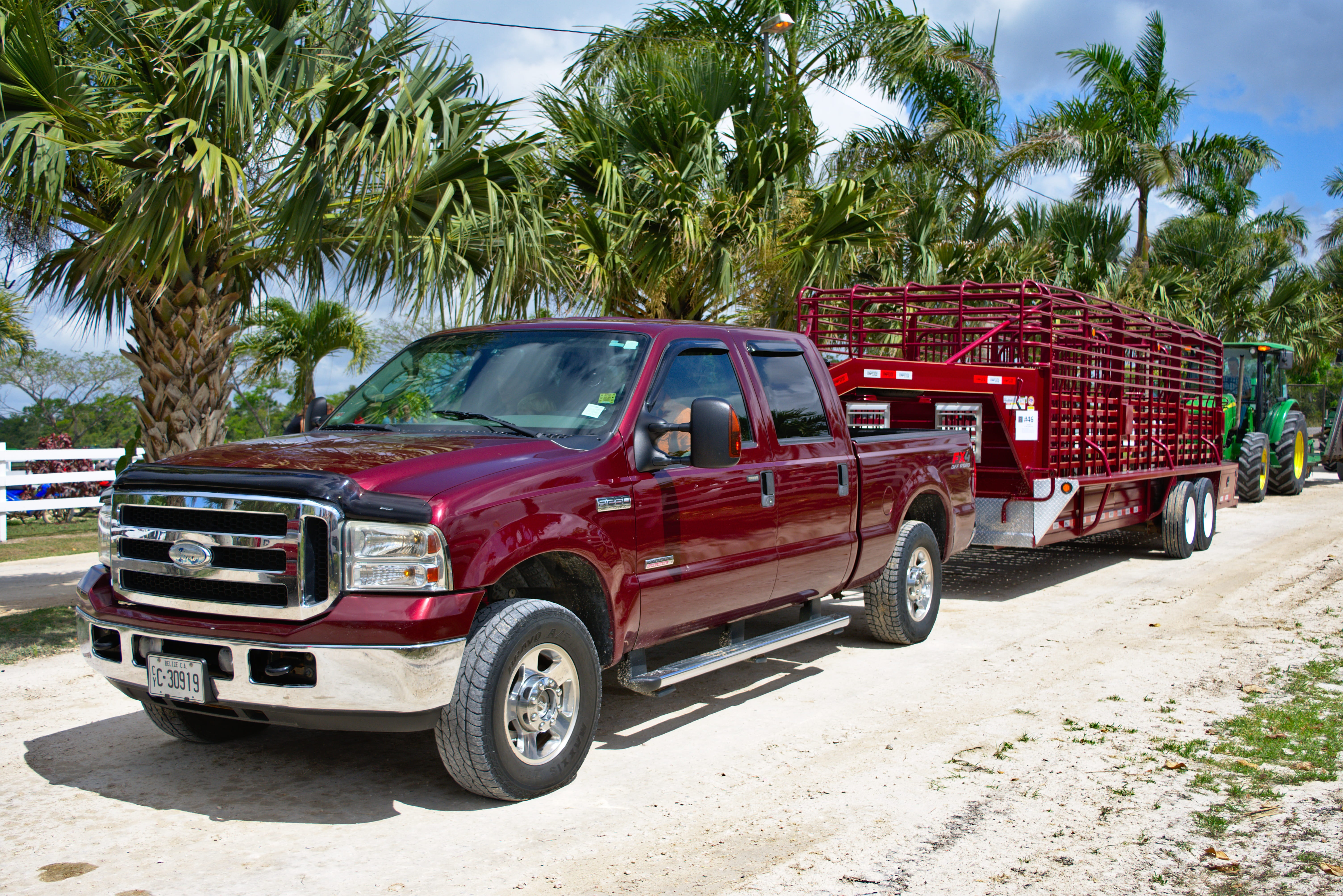 vehicle, pick-up truck, land, day, 5K, ford, no people, palm tree, pickup, trailer, sunlight, cattle trailer, pull, stationary, land vehicle, truck, car, HD Wallpaper