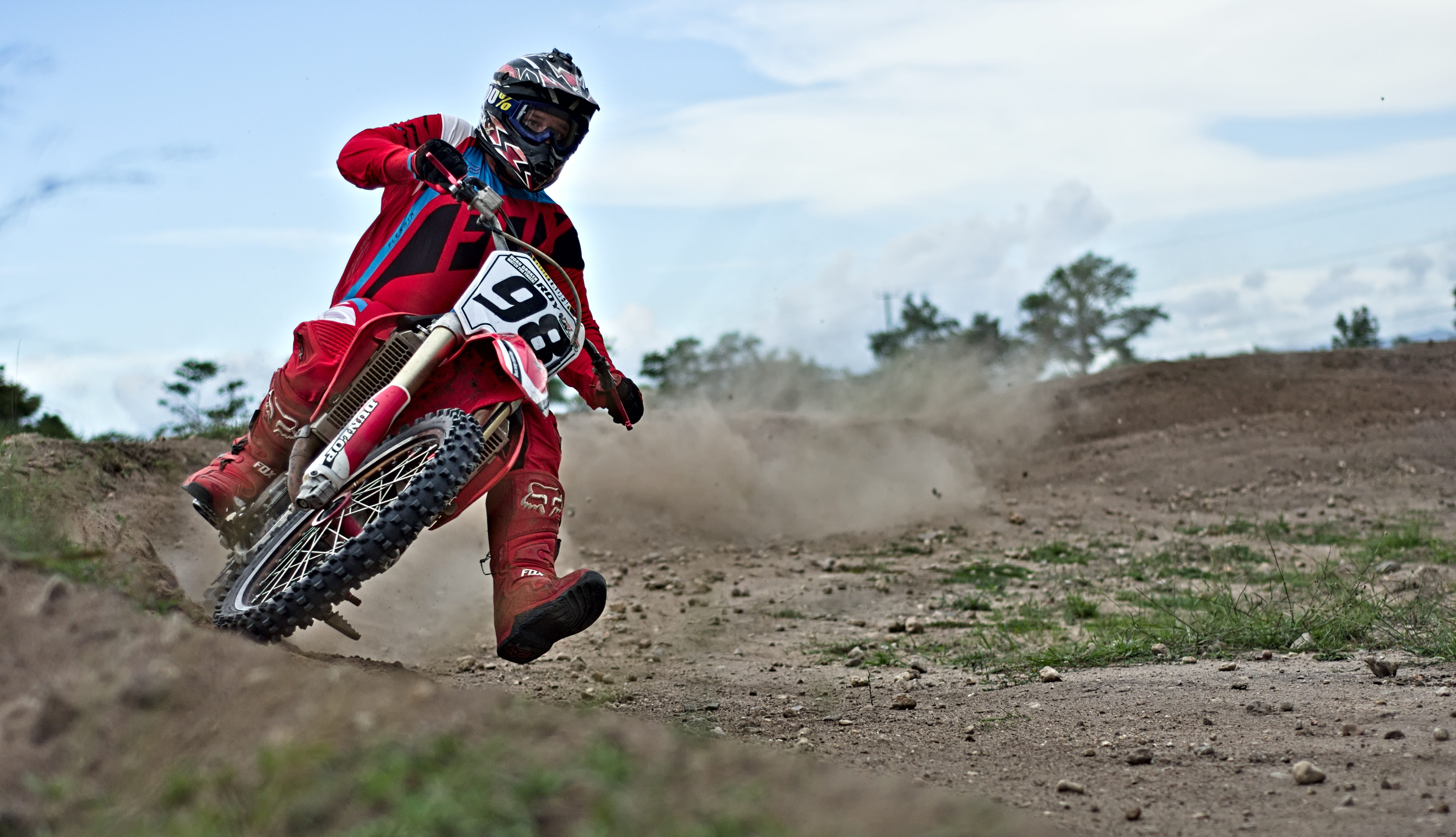 sport, headwear, belize, cloud - sky, dirt, nature, honda, 5K, transportation, men, rider, corner, dirtbike, one person, motorcycle, motion, riding, security, HD Wallpaper