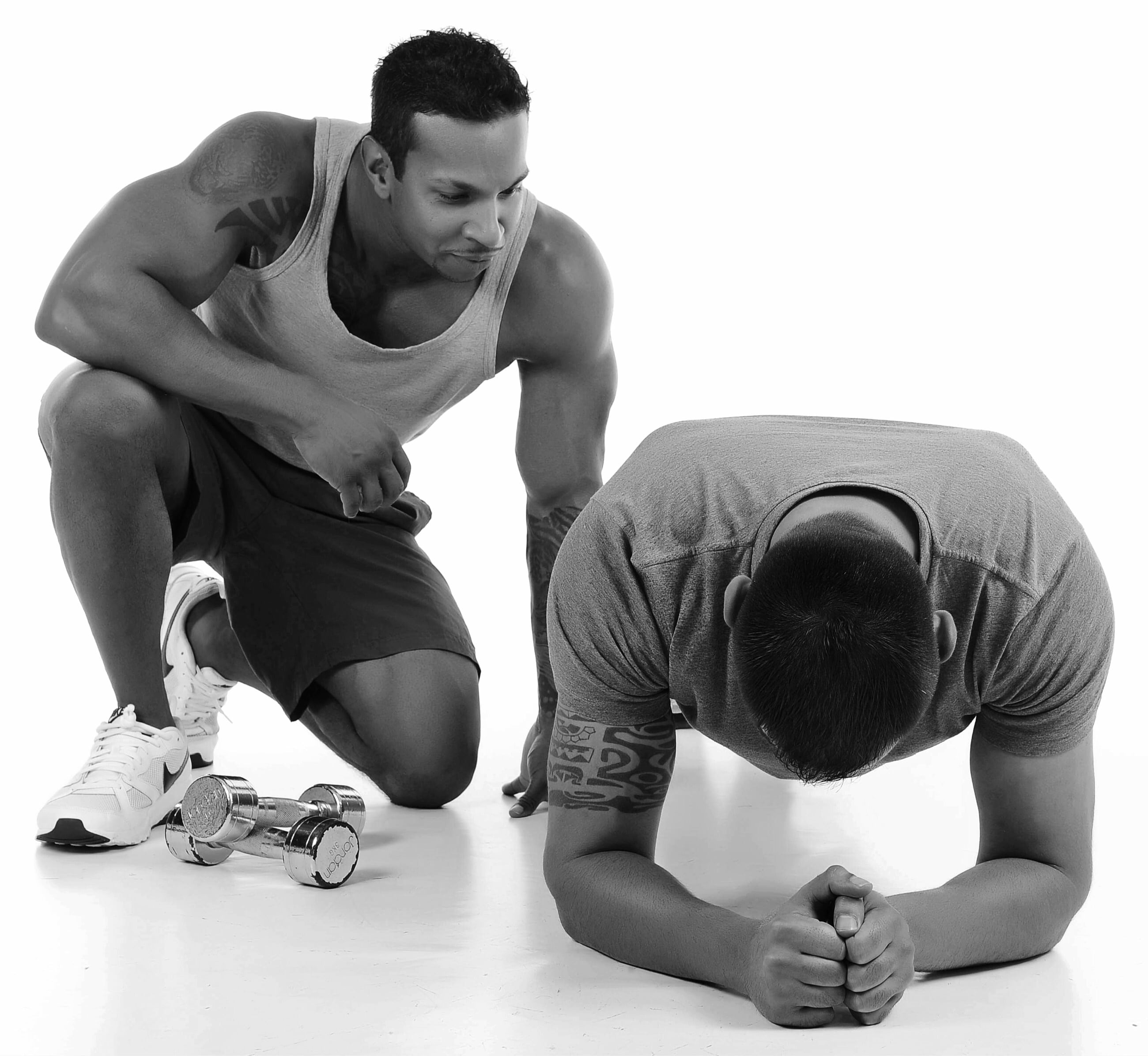 sports Training, real people, top, leisure activity, young men, tank, caucasian Ethnicity, people, gray, body Building, one Person, front view, bending, HD Wallpaper