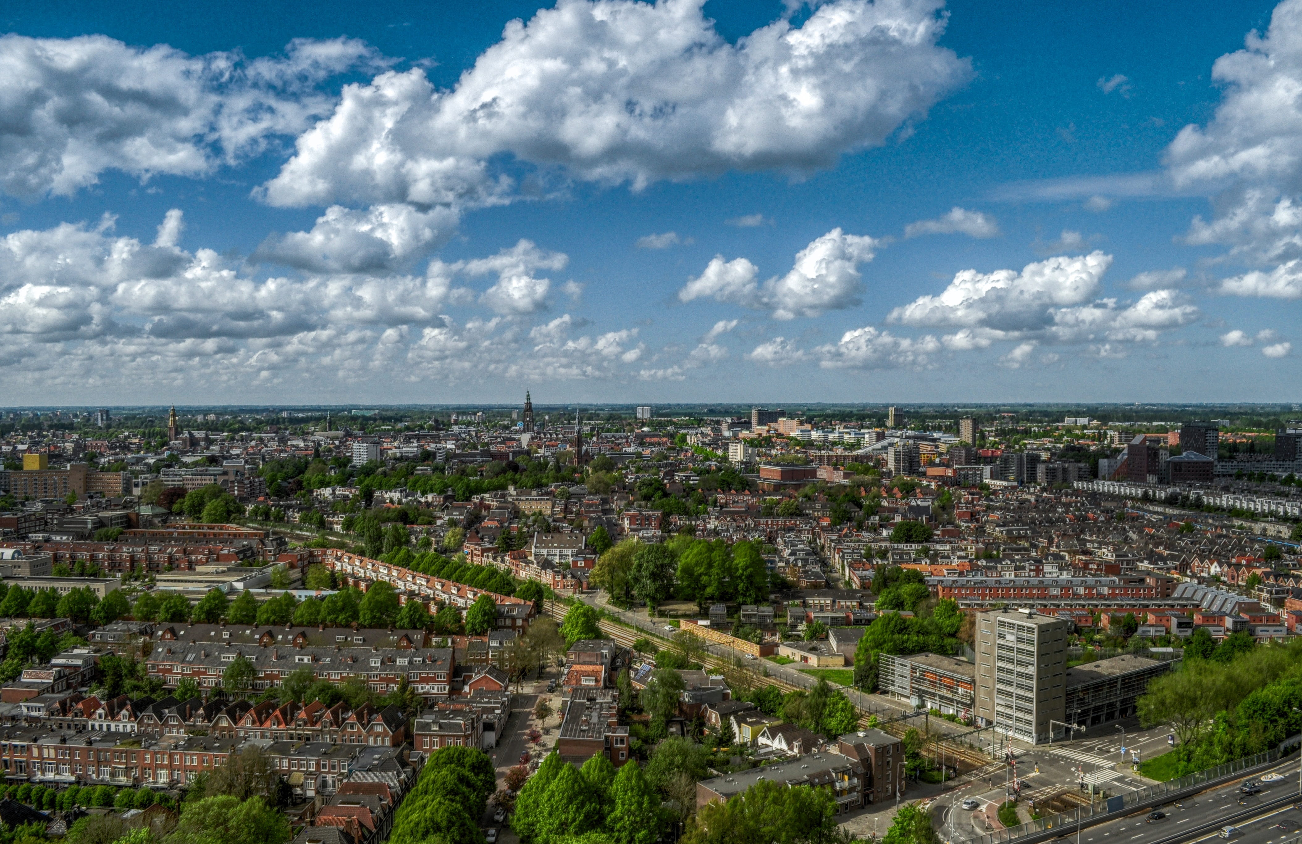 built structure, tree, cloud - sky, high angle view, buildings, view, urban sprawl, building exterior, crowd, plant, urban, building, trees, residential district, HD Wallpaper