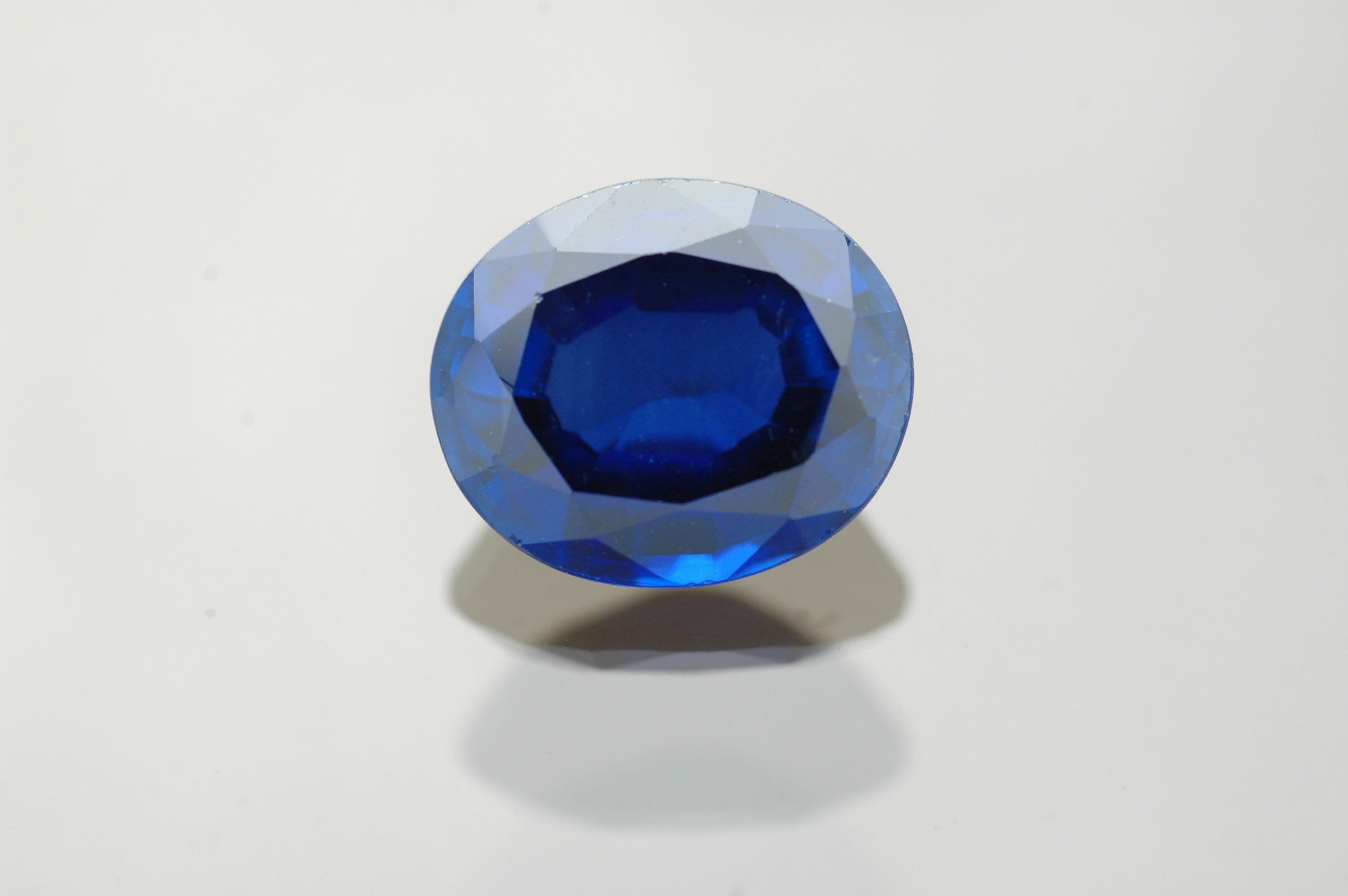 single object, semi-precious gem, jewelry, close-up, transparent, white background, Gemstone, studio shot, shiny, luxury, blue, no people, glass - material, HD Wallpaper