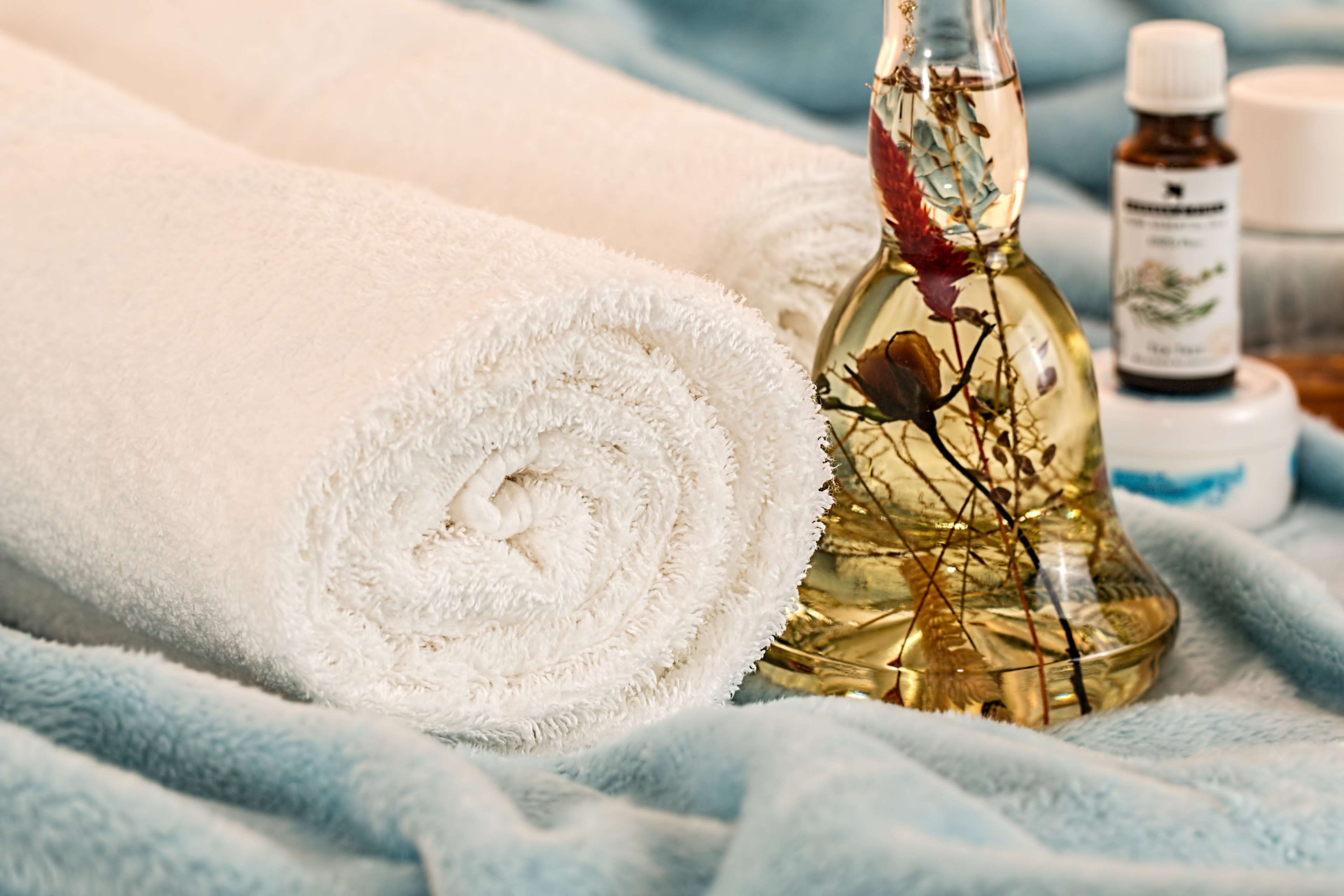 bottle, indulgence, container, massage therapy, scented, skin care, still life, home interior, healthy, massage spa, decoration, relaxation, 4K, selective focus, HD Wallpaper