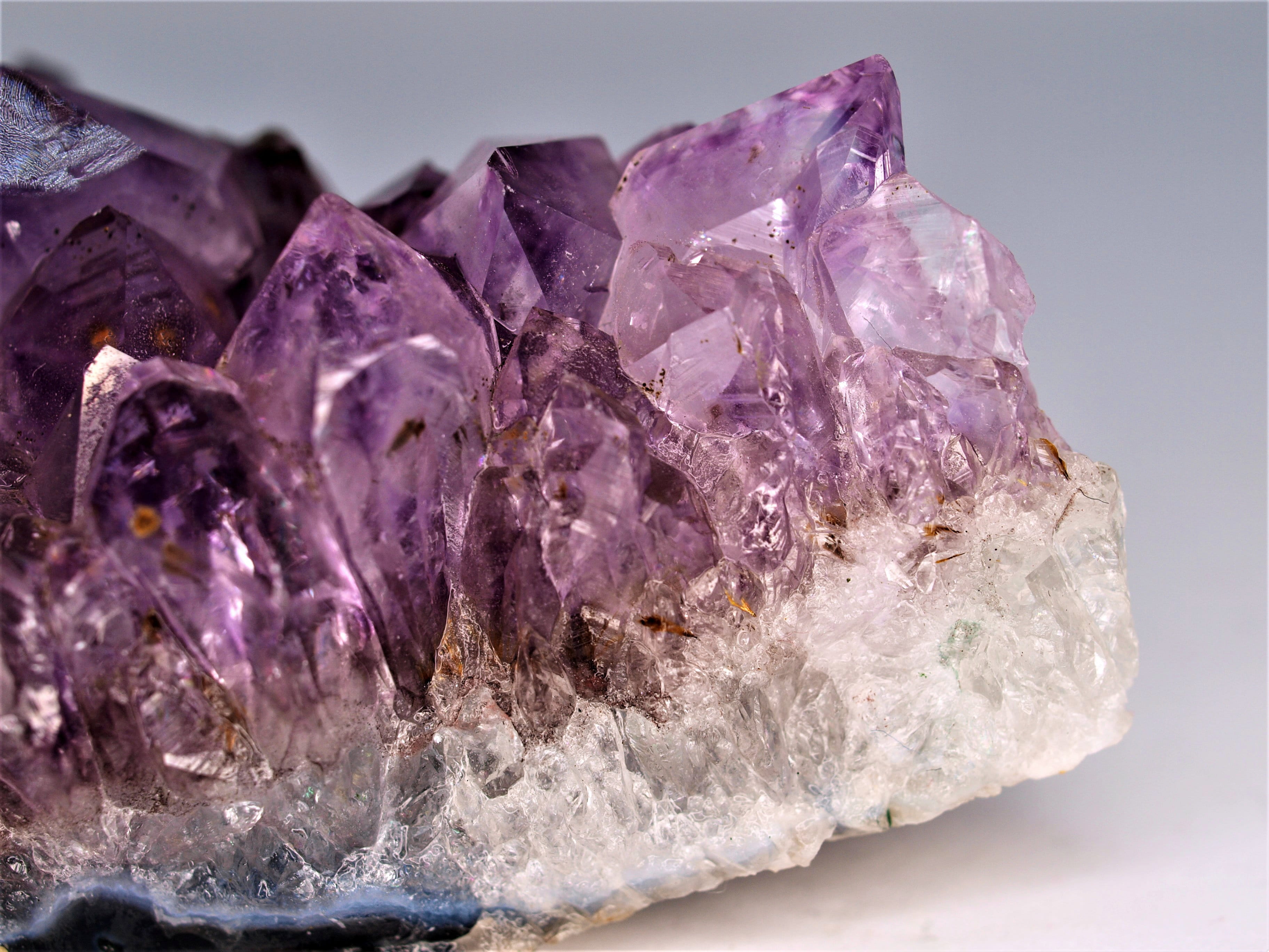 mineral, single object, shiny, rock, gem, indoors, jewelry, specimen, crystal, closeup, rough, 2K, semi-precious gem, amethyst, crystalline, studio shot, HD Wallpaper