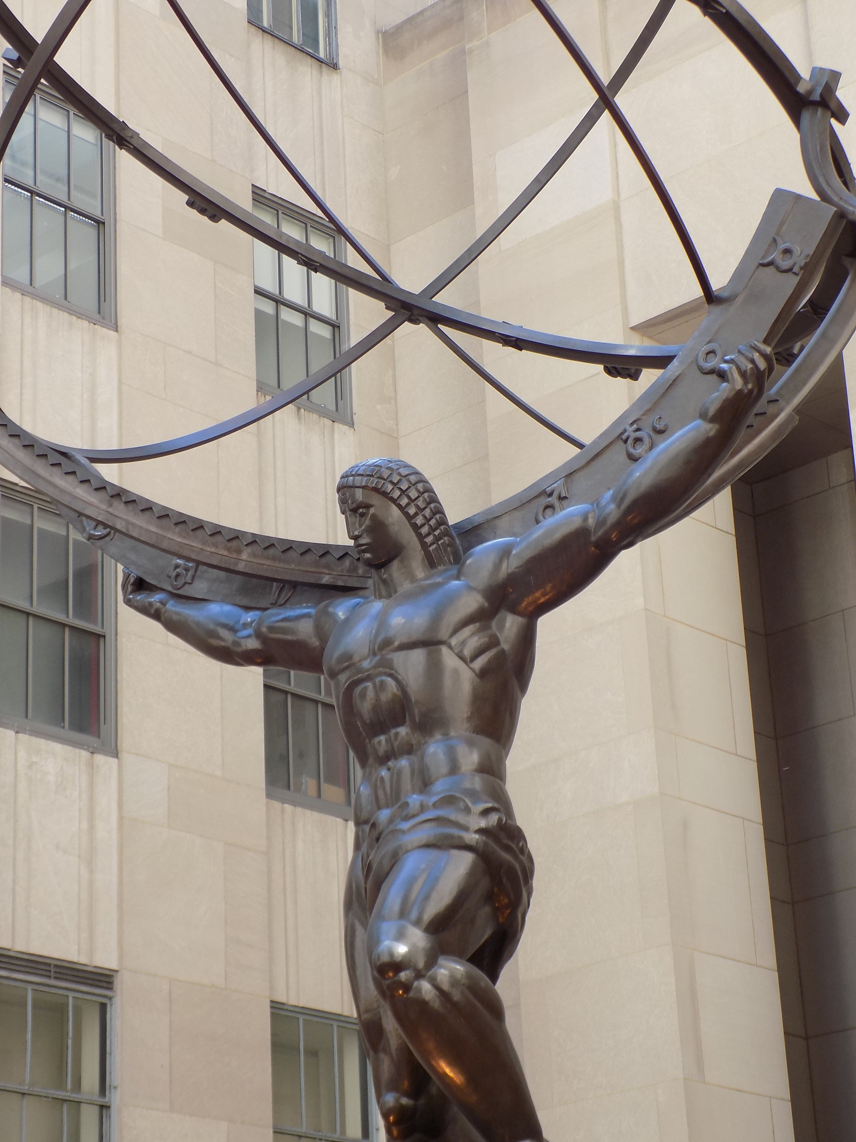 sculpture, built structure, day, male likeness, city, craft, no people, travel destinations, 5th, nyc, muscles, 2K, building, representation, low angle view, Phone HD Wallpaper