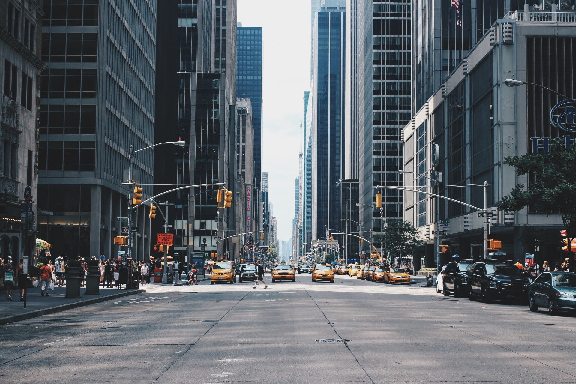 concrete, land vehicle, transportation, street, built structure, city, building exterior, mode of transportation, cityscape, office building exterior, financial district, HD Wallpaper