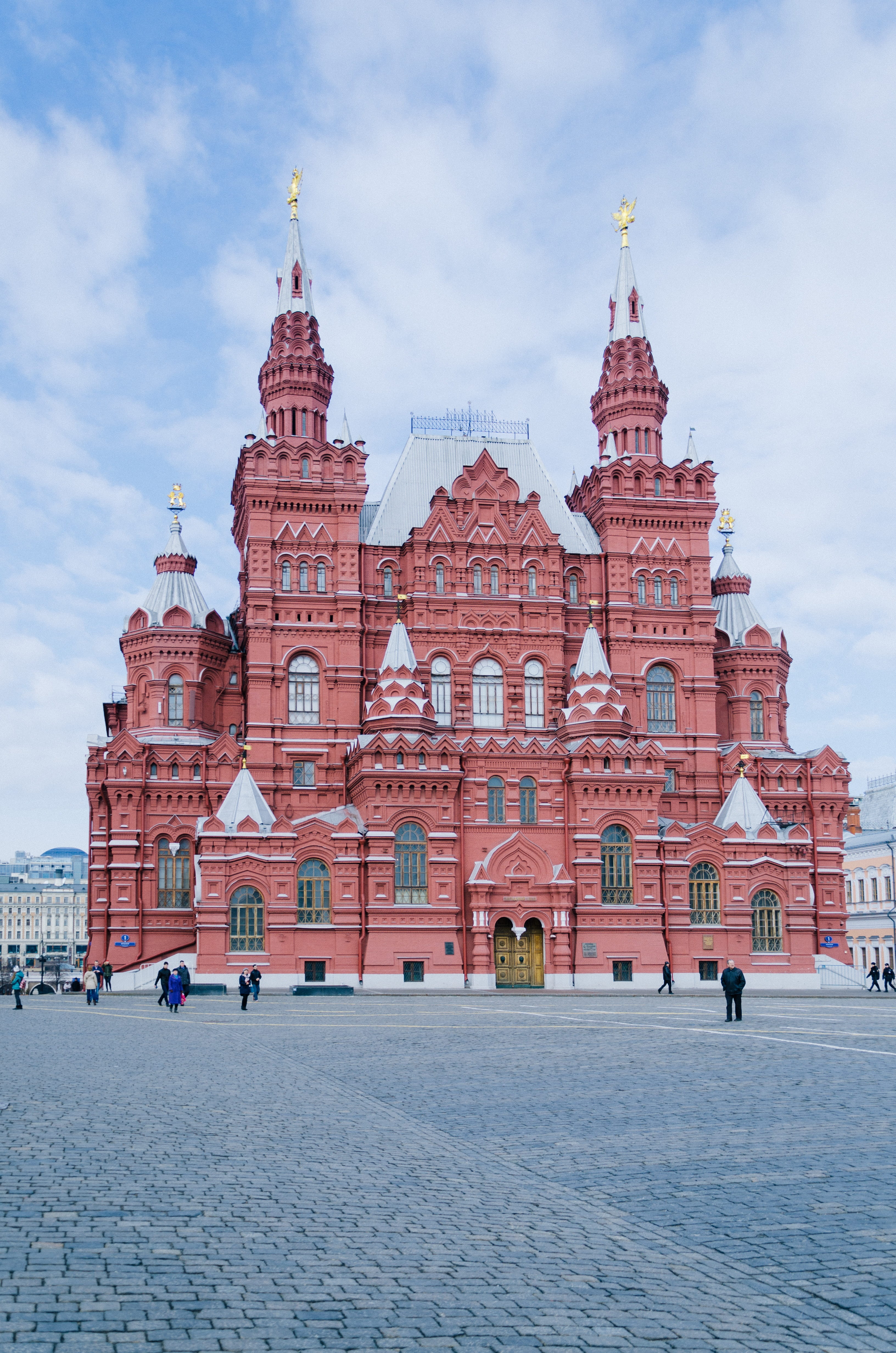 russia, moscow, building, 4K, tourism, nature, cloud - sky, showplace, city, the past, spirituality, architecture, travel destinations, building exterior, Phone HD Wallpaper