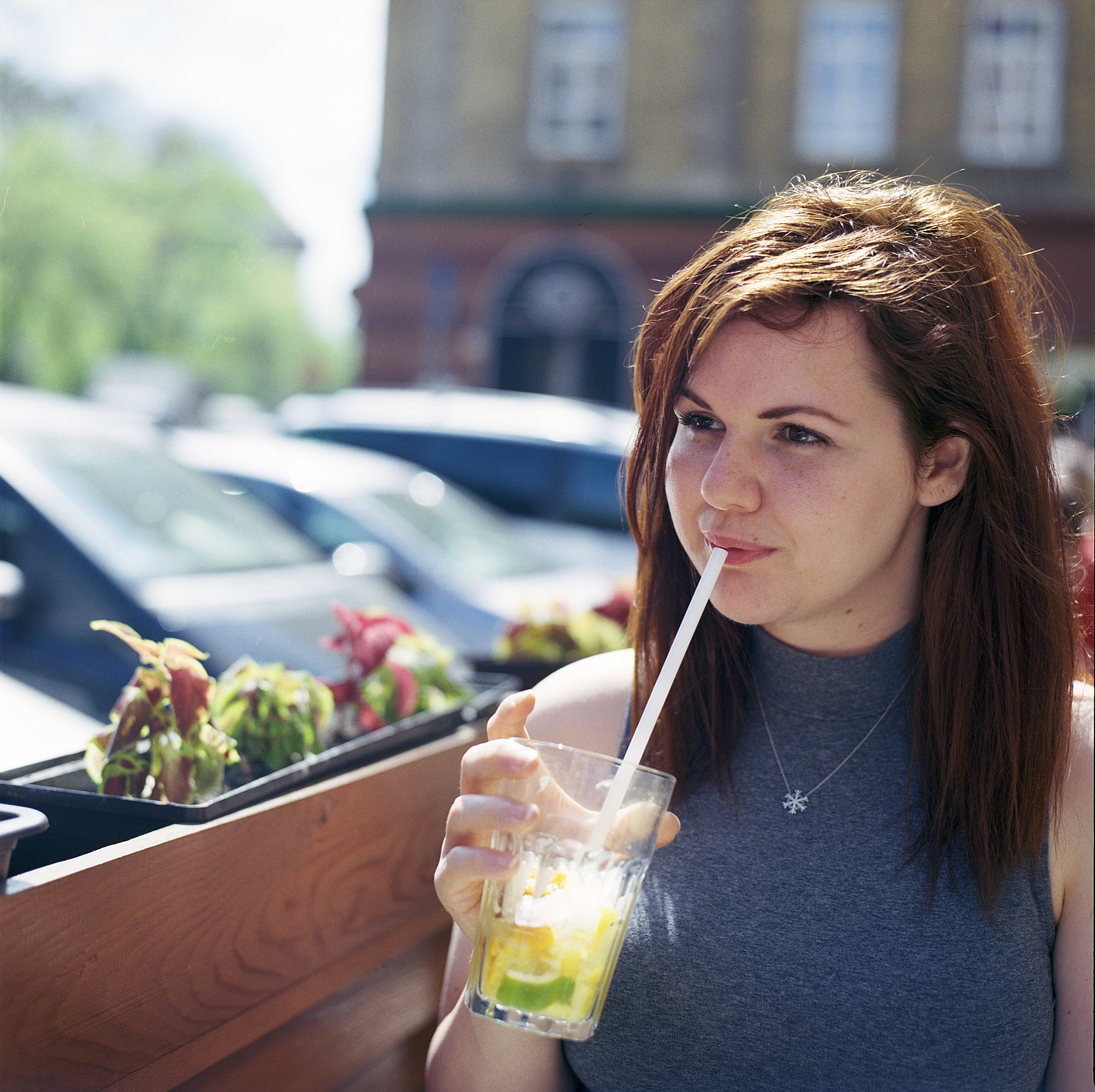 refreshment, young adult, summer, long hair, drinking, one person, focus on foreground, smile, 5K, female, straw, woman, caucasian, hair, emotion, lemonade, HD Wallpaper