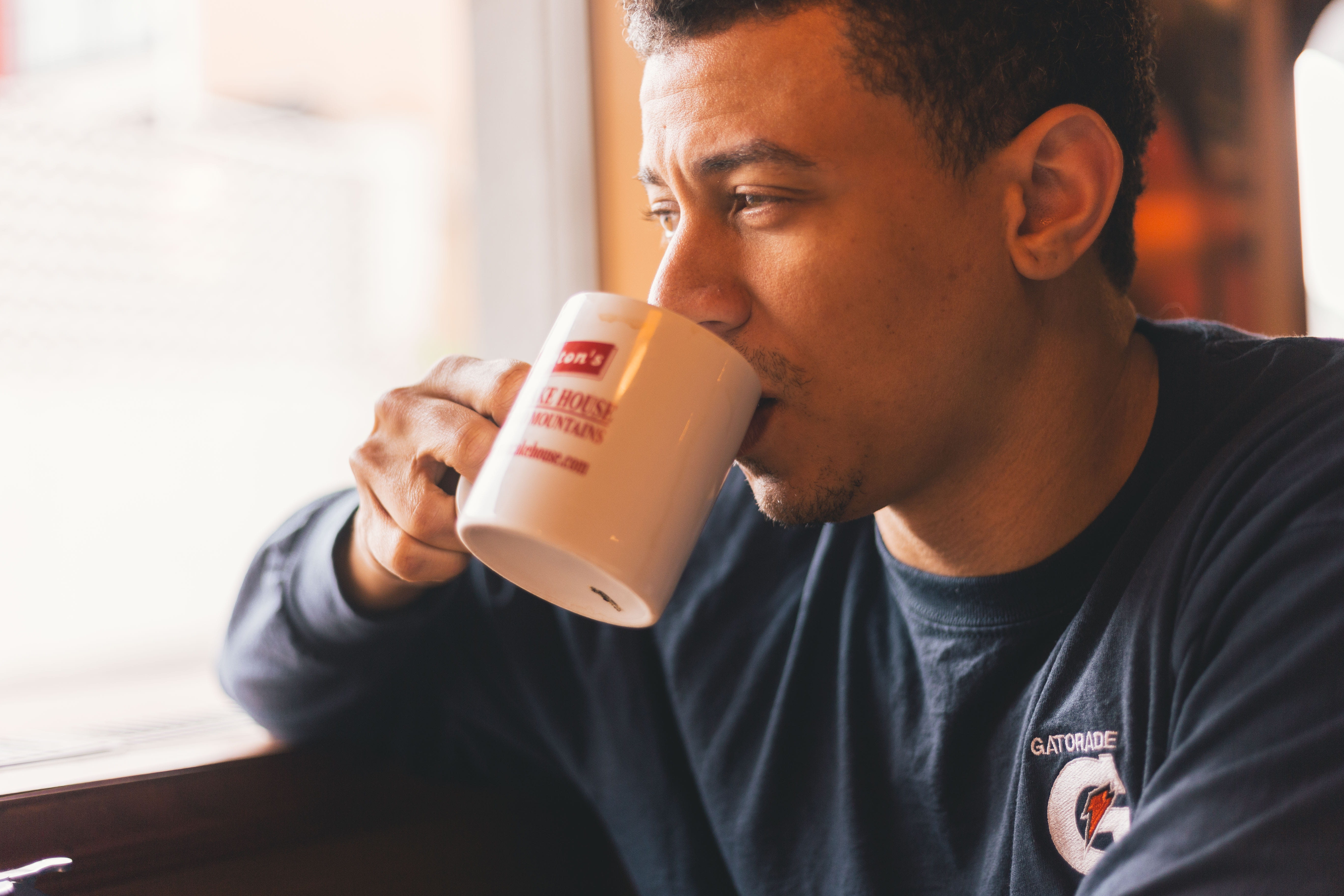 cup, portrait, close-up, refreshment, 5K, male, young adult, lifestyles, men, mid adult, young men, relaxation, drinking, coffee mug, coffee drink, gatorade, HD Wallpaper