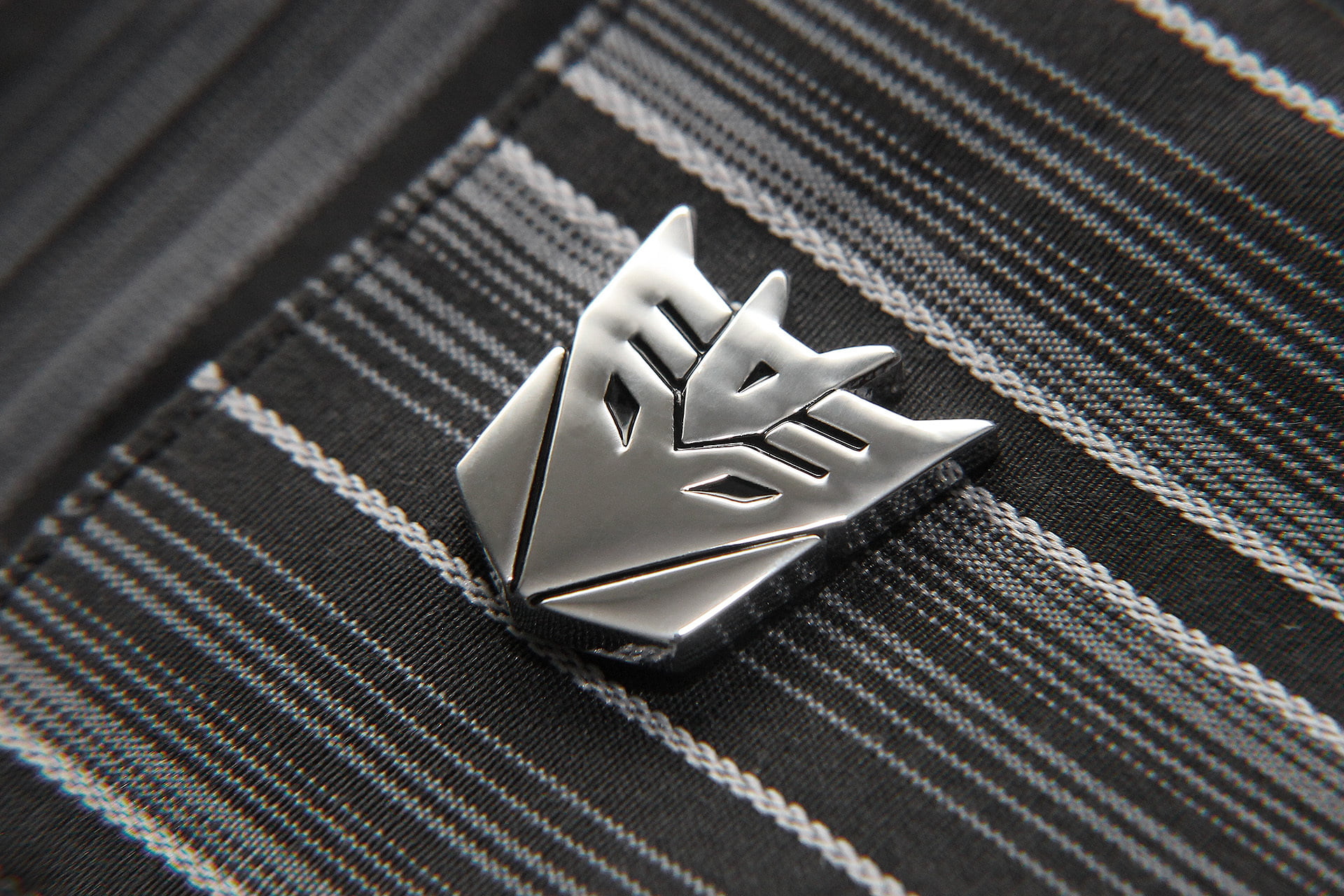 shirt, the Decepticons, 1080P, macro, strips, cufflinks, grey, transformers, HD Wallpaper