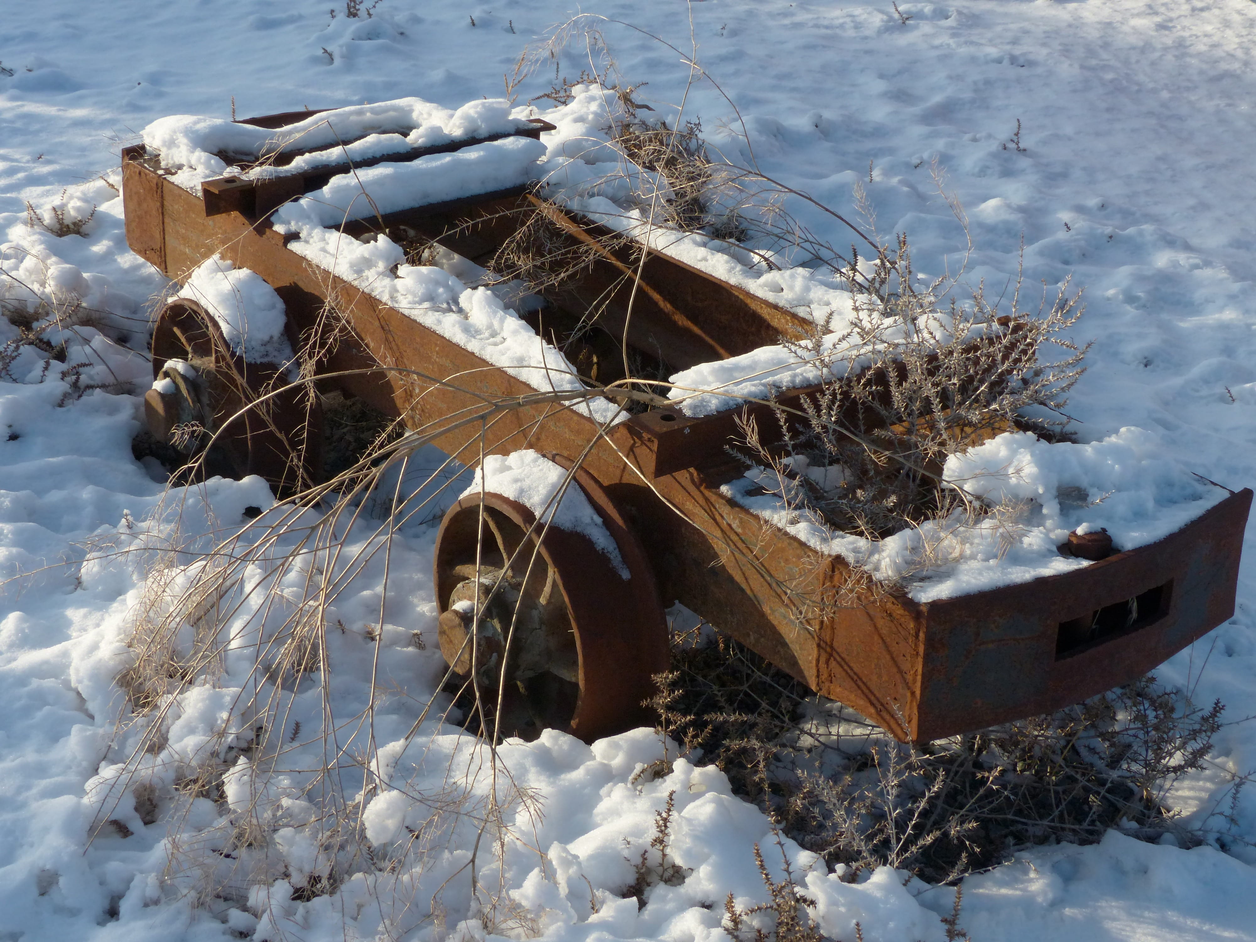 tourist attraction, mode of transportation, day, cold temperature, covering, white color, british columbia, abandoned, lore, objects/Equipment, no People, HD Wallpaper