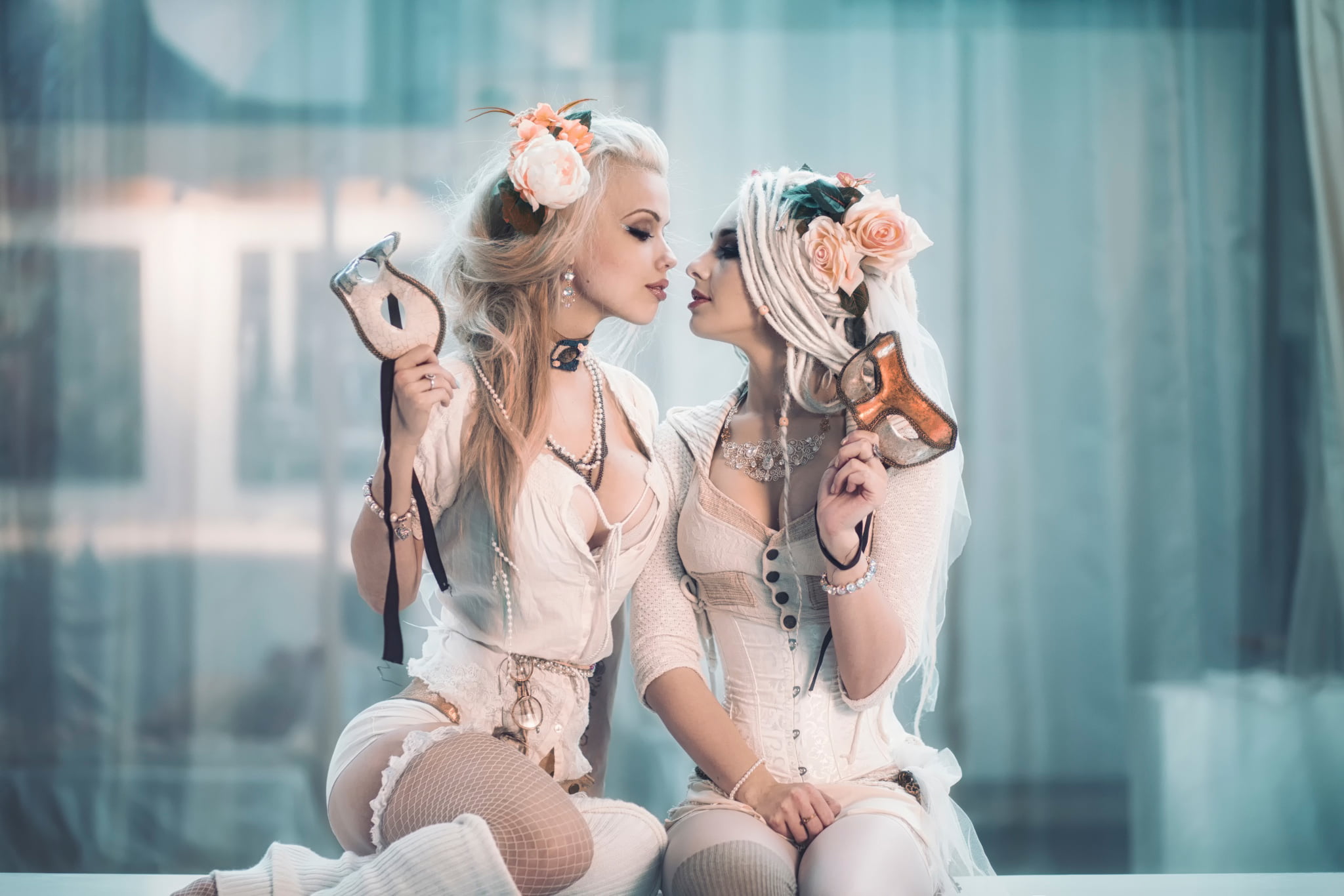 tops, Game of Courtesans, s, neckline, Viktoria Grigorieva, two, long hair, smiling, young women, Freya Raven, adult, short, hair, focus on foreground, HD Wallpaper