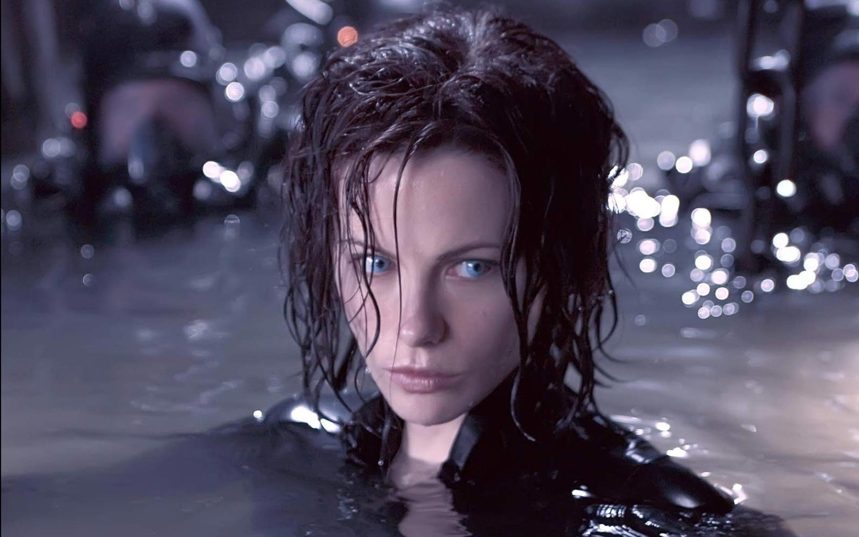 movies, women, beckinsale, 720P, wet, underworld, leather, vampires, kate, brunettes, HD Wallpaper